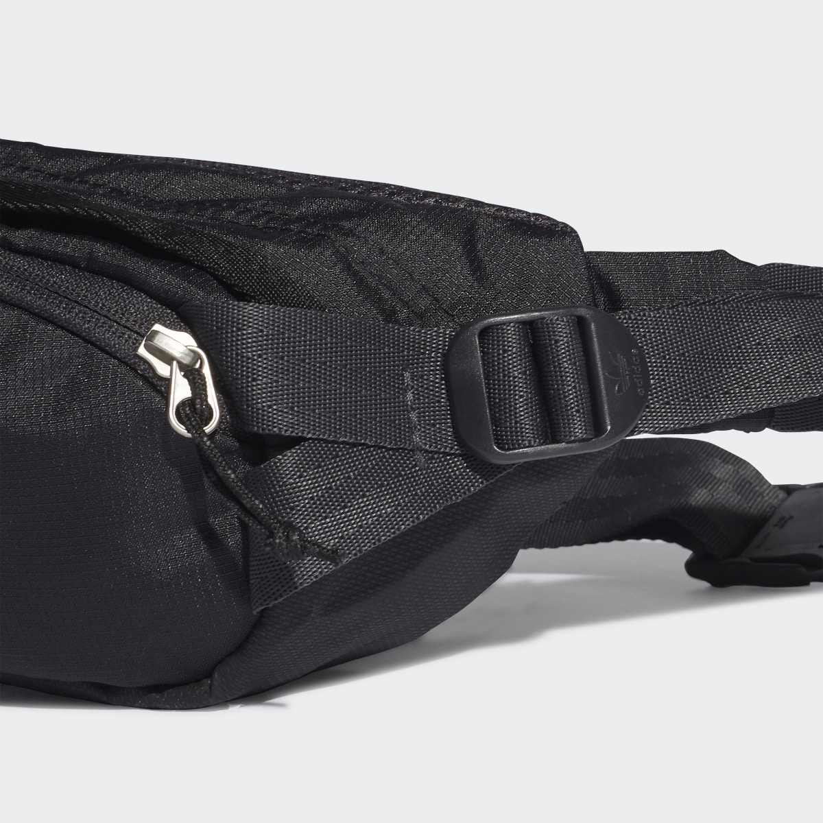 Adidas Adventure Waist Bag Small. 6