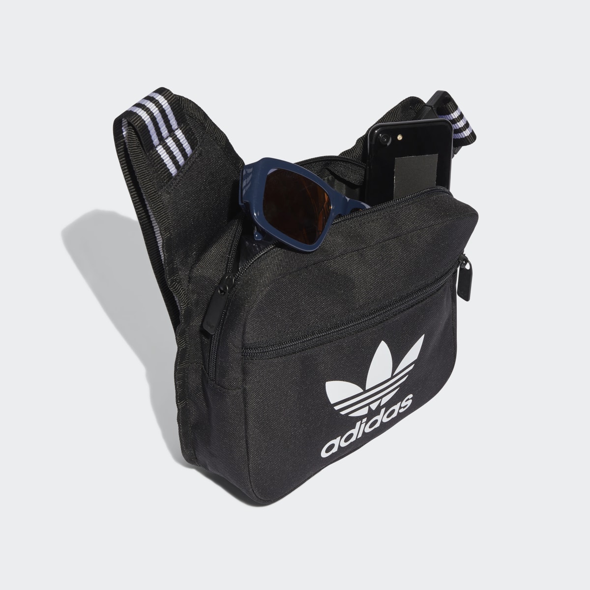 Adidas Adicolor Sling Bag. 5