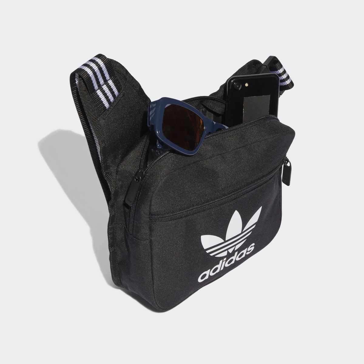 Adidas Adicolor Sling Çanta. 5