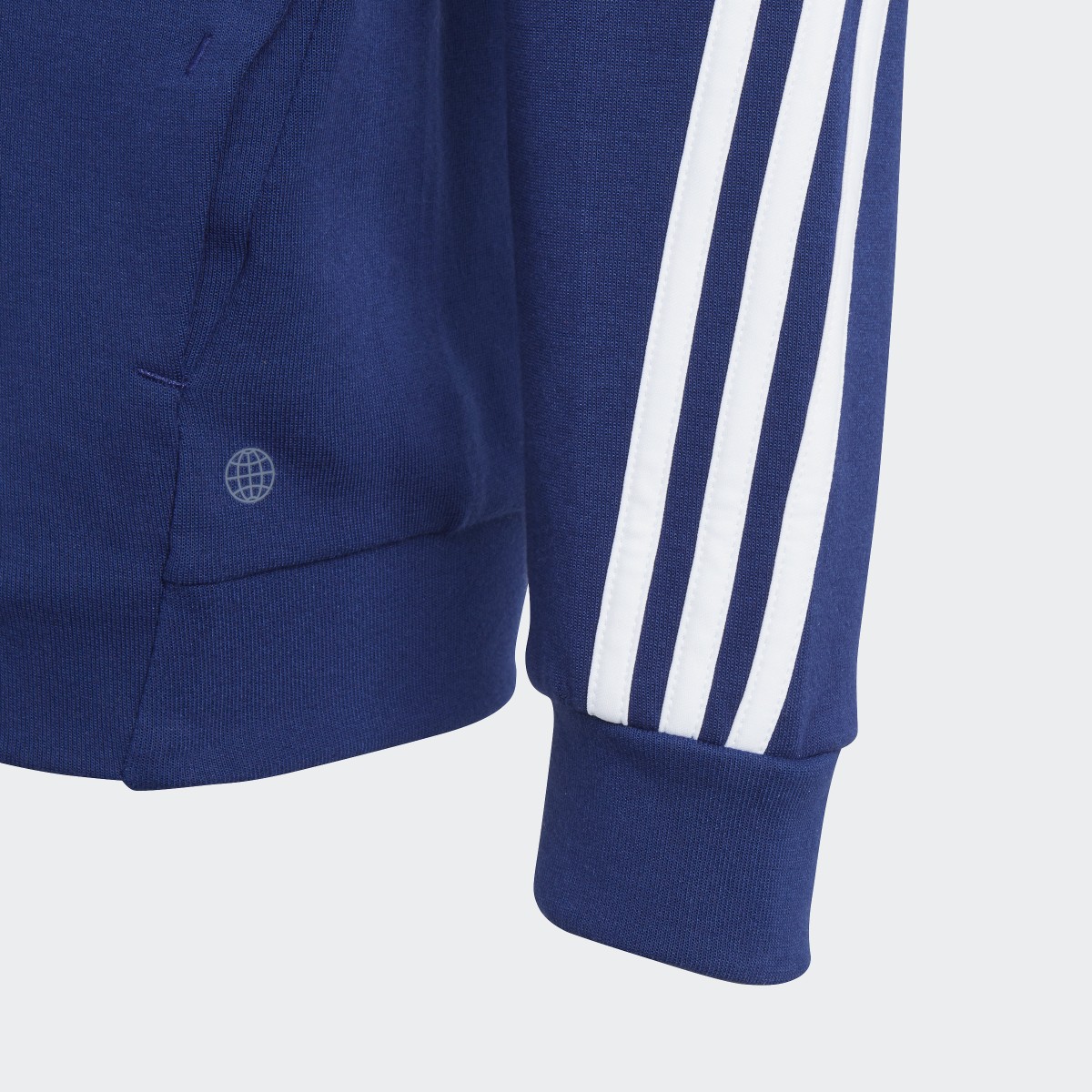 Adidas Veste de survêtement zippée à capuche Future Icons 3-Stripes. 6