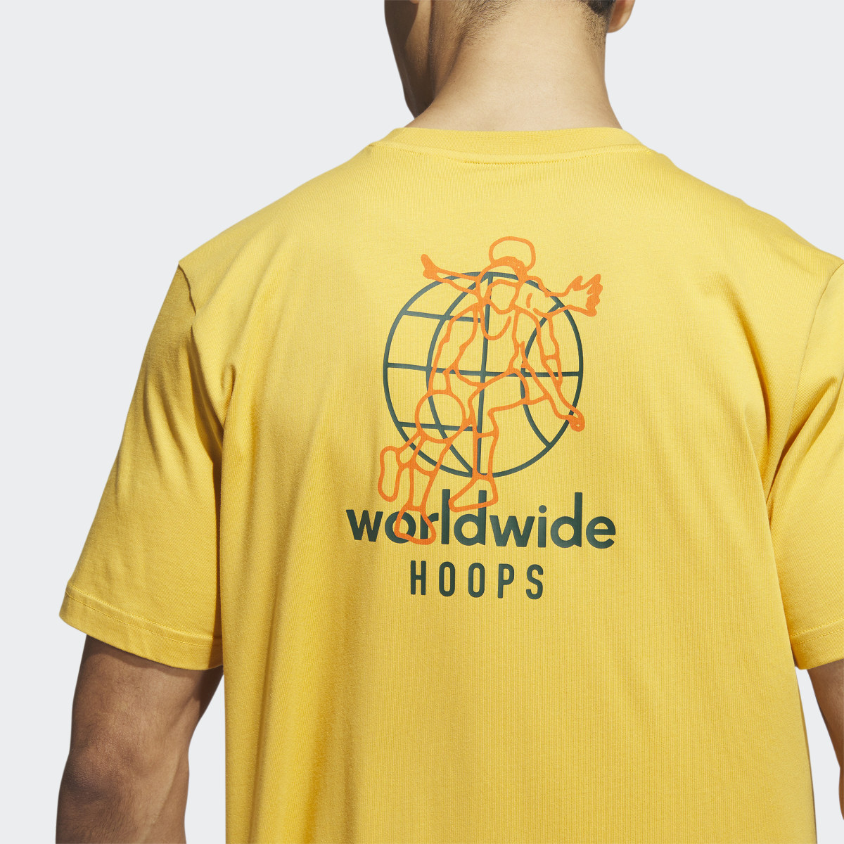 Adidas Playera Estampada Worldwide Hoops. 7