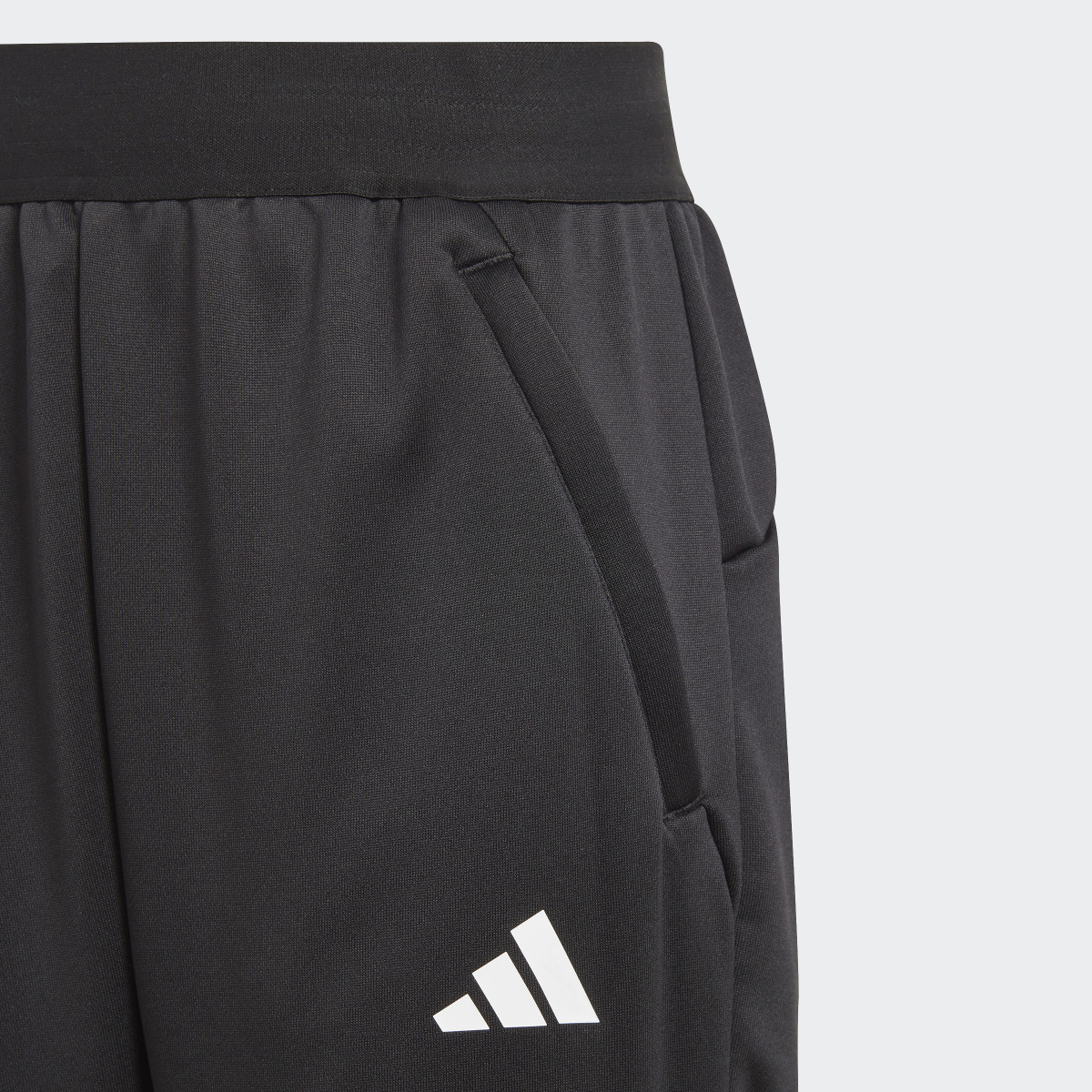 Adidas Pantalon en maille Train Icons AEROREADY 3-Stripes. 5