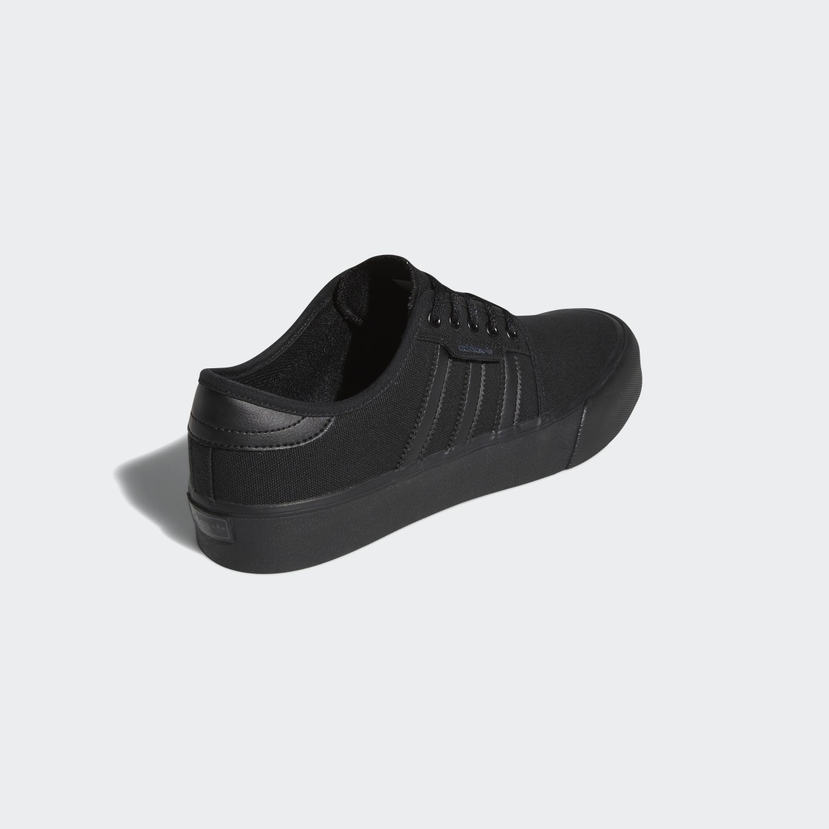 Adidas Seeley XT Shoes. 6