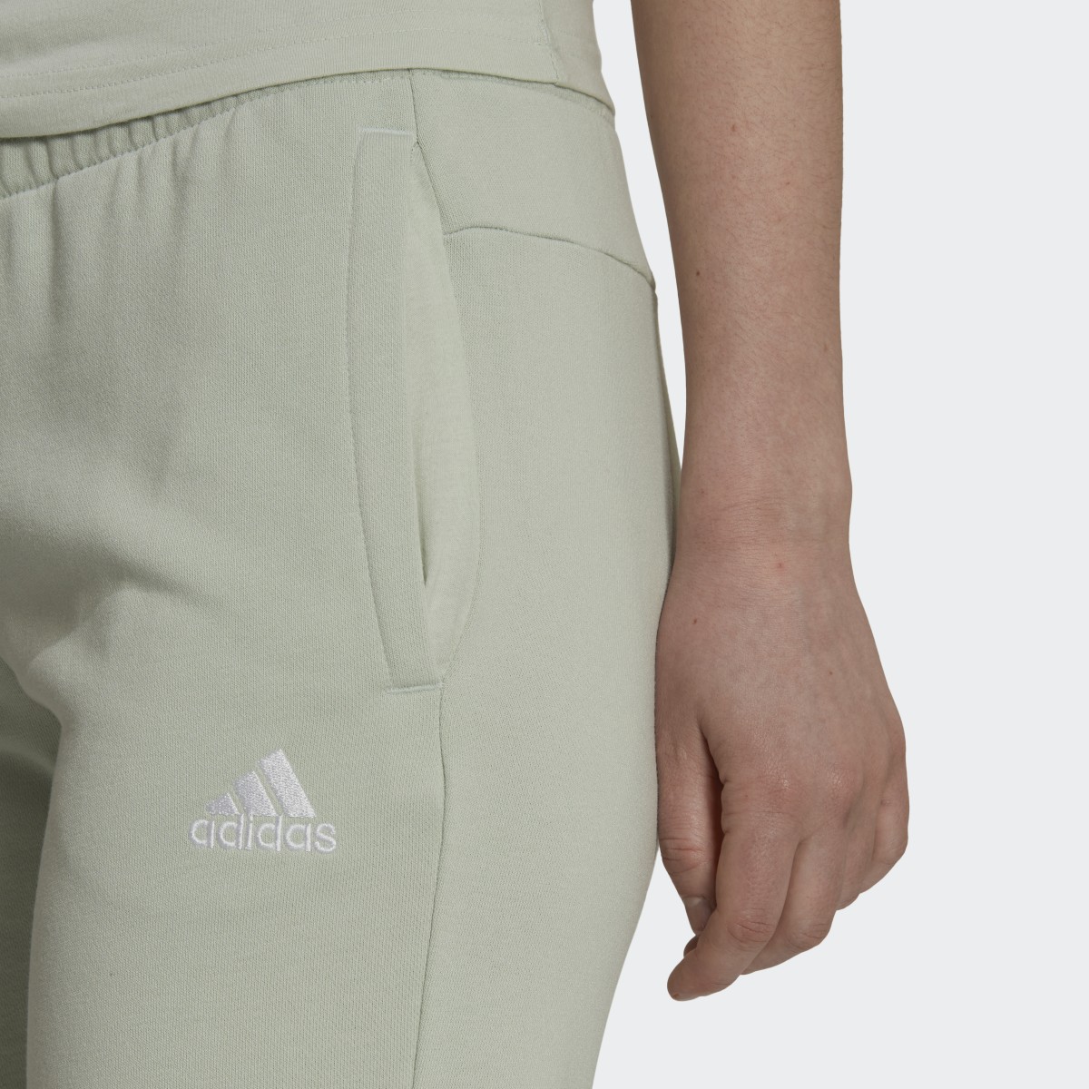 Adidas Essentials French Terry Logo Eşofman Altı. 5