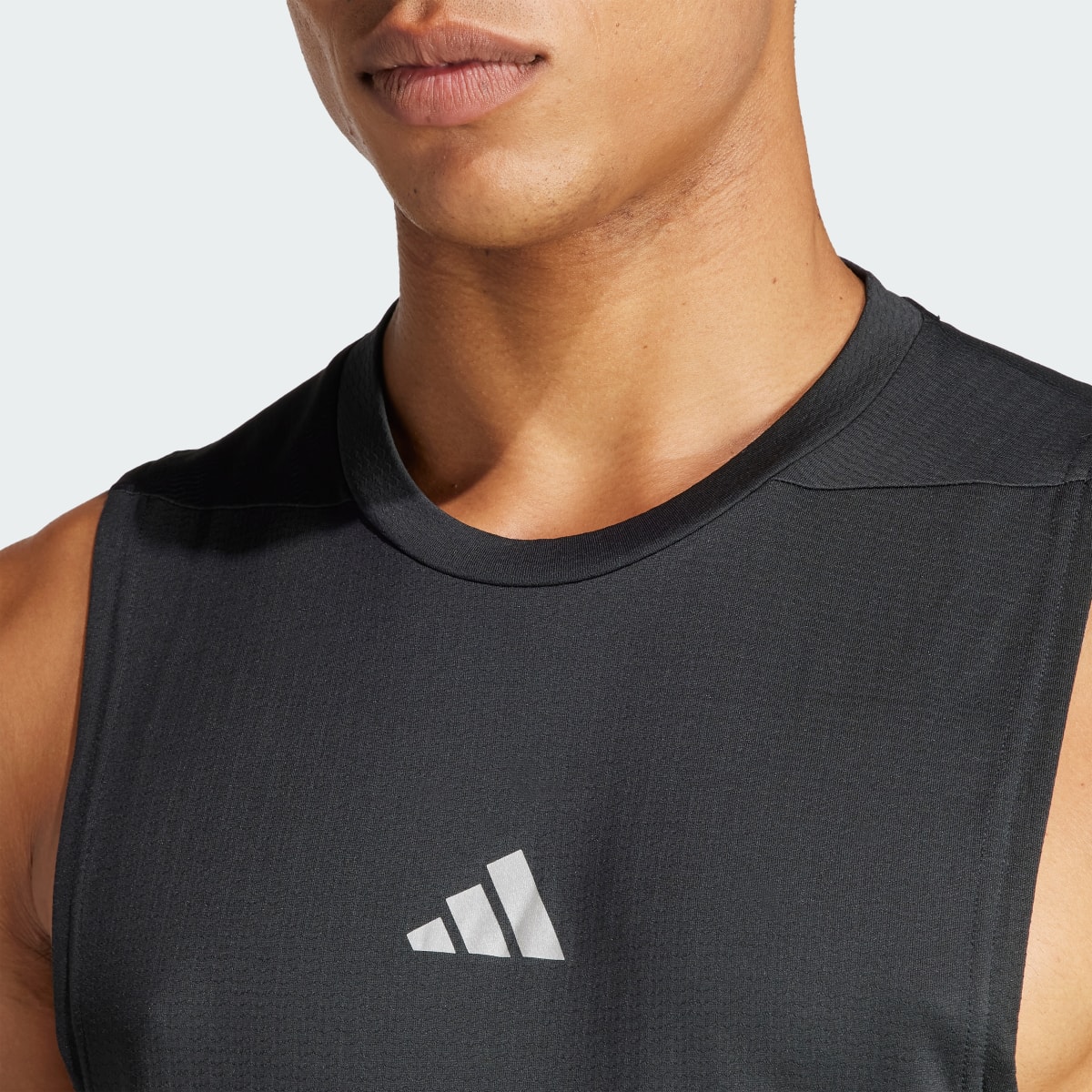 Adidas Camiseta sin mangas Designed for Training Workout HEAT.RDY. 6