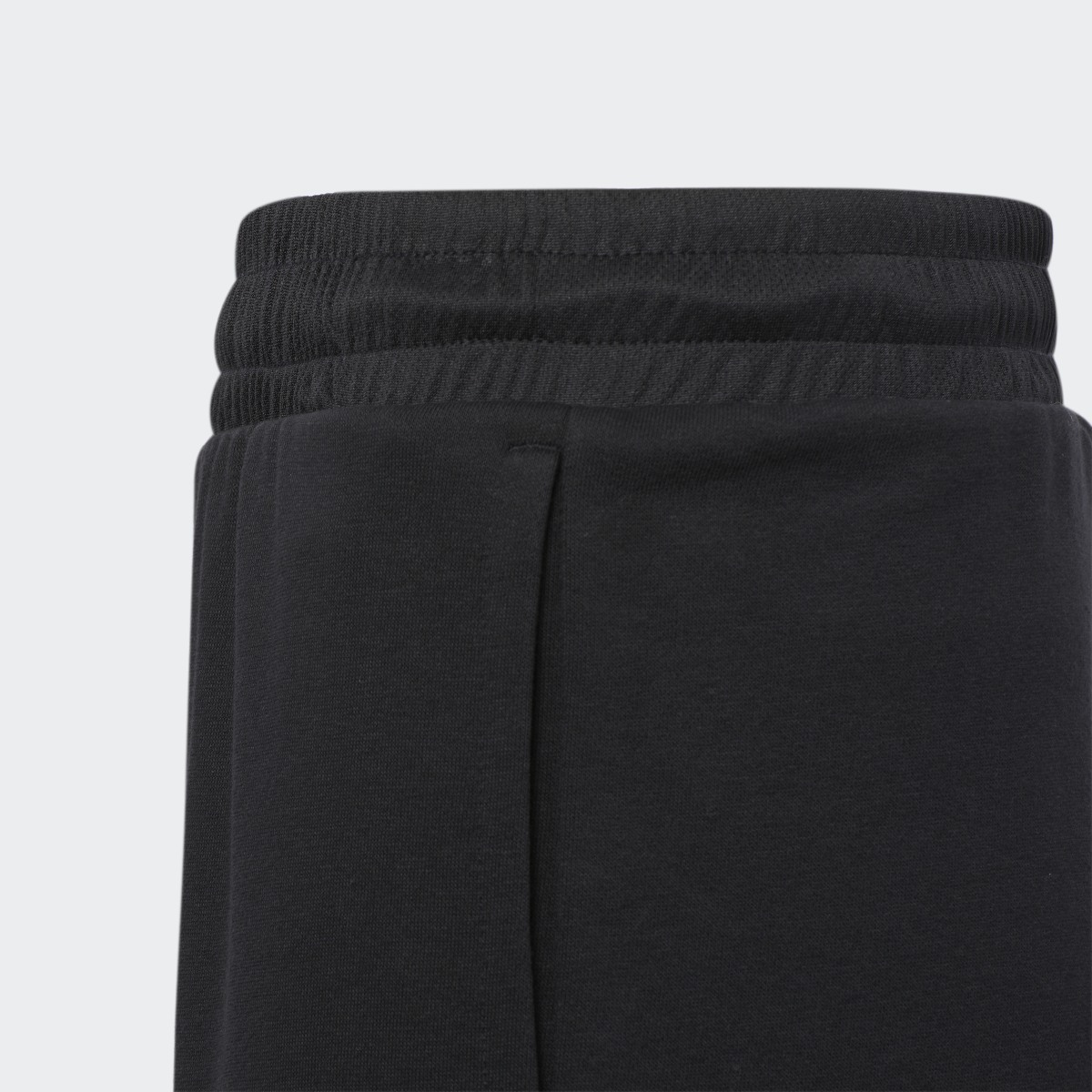 Adidas Avatar Shorts. 4