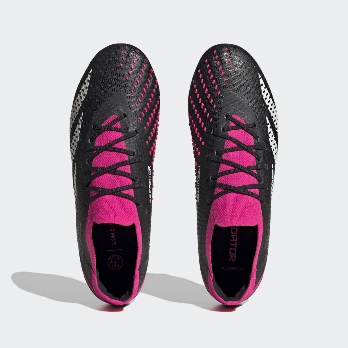 Adidas Botas de Futebol Predator Accuracy.1 Low – Piso Mole. 6