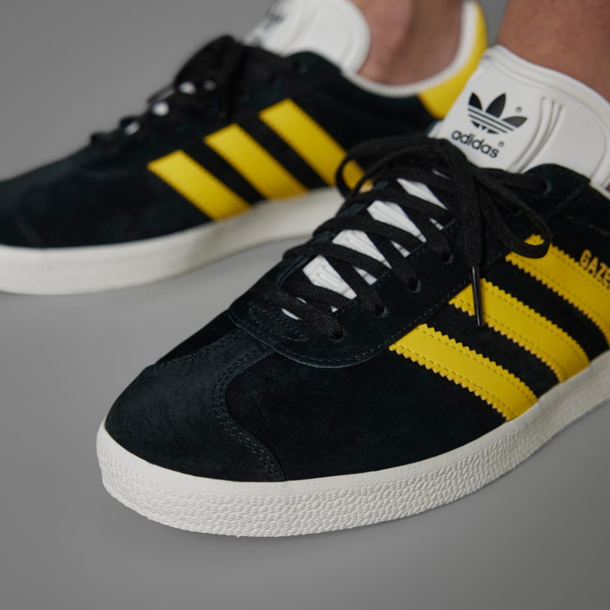 Adidas Chaussure Gazelle. 8