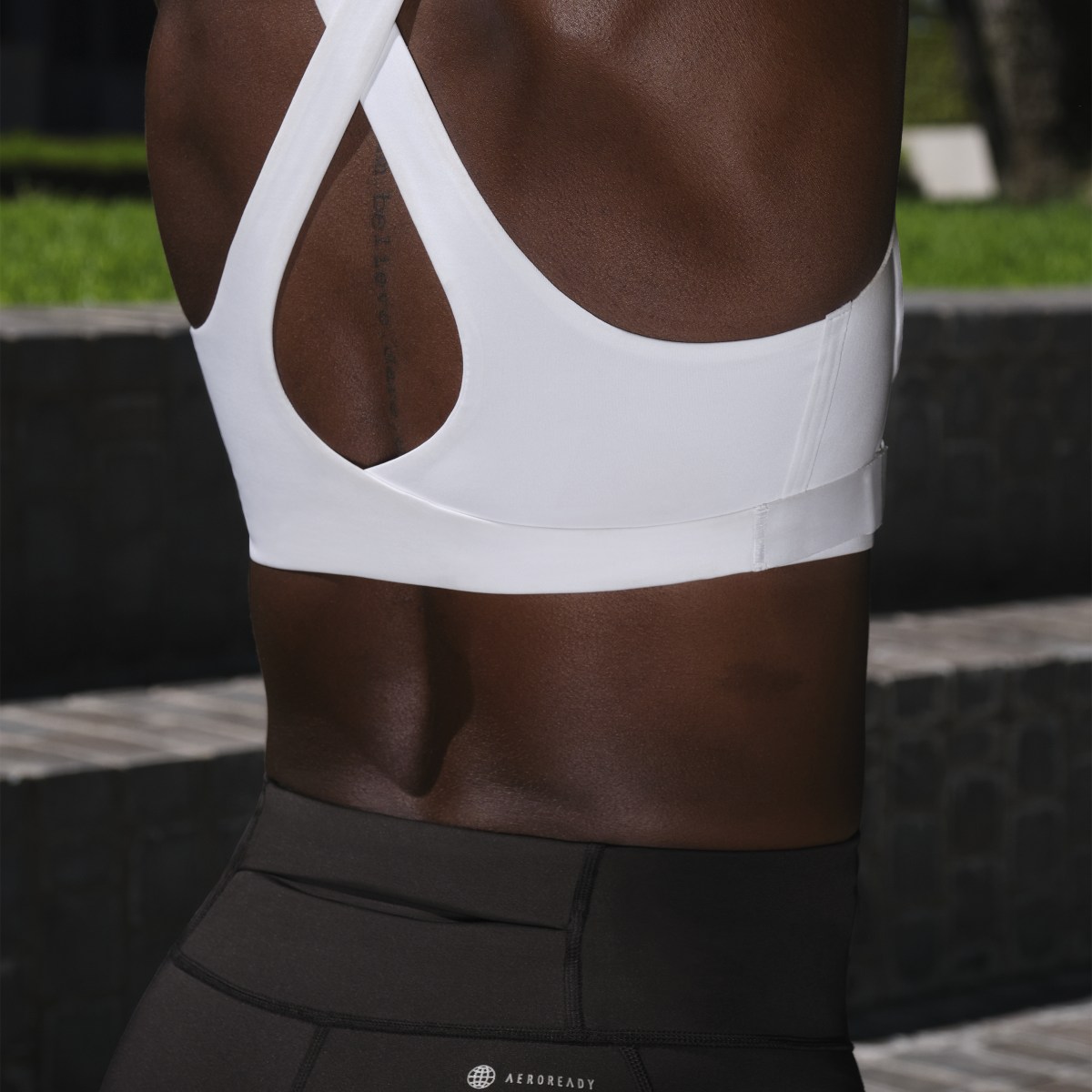 Adidas Brassière maintien fort FastImpact Luxe Run. 4