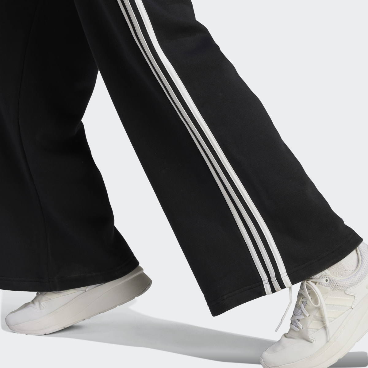 Adidas Essentials 3-Stripes French Terry Wide Joggers. 6