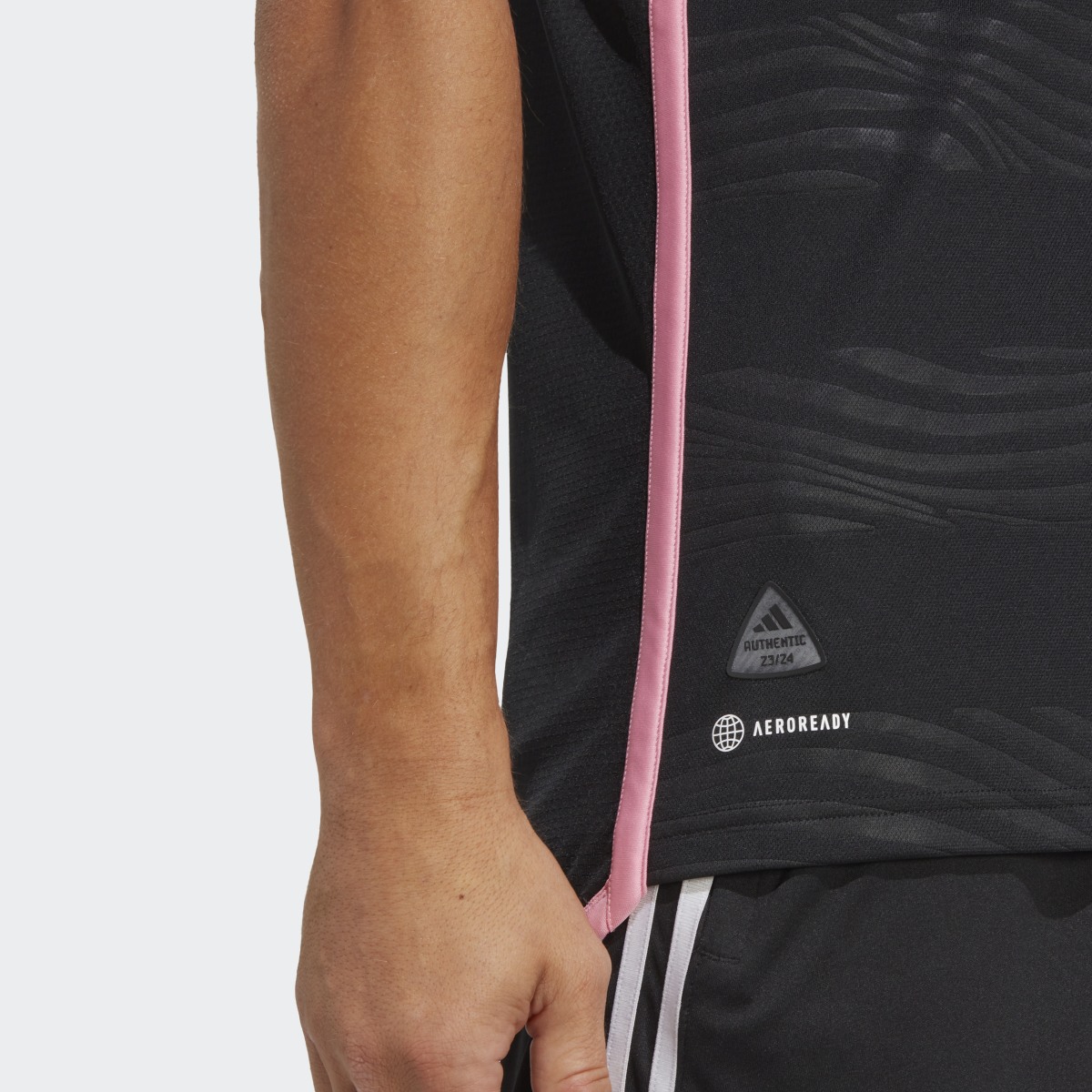 Adidas Maillot Extérieur Inter Miami CF 23/24 Authentique. 9