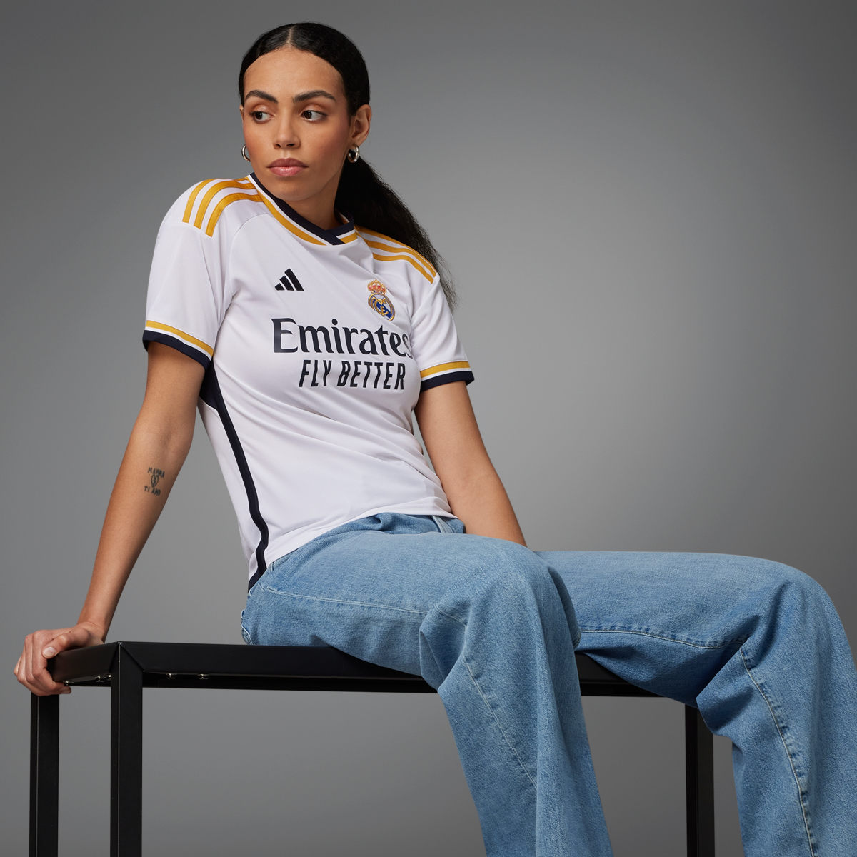 Adidas Real Madrid 23/24 Home Jersey. 7