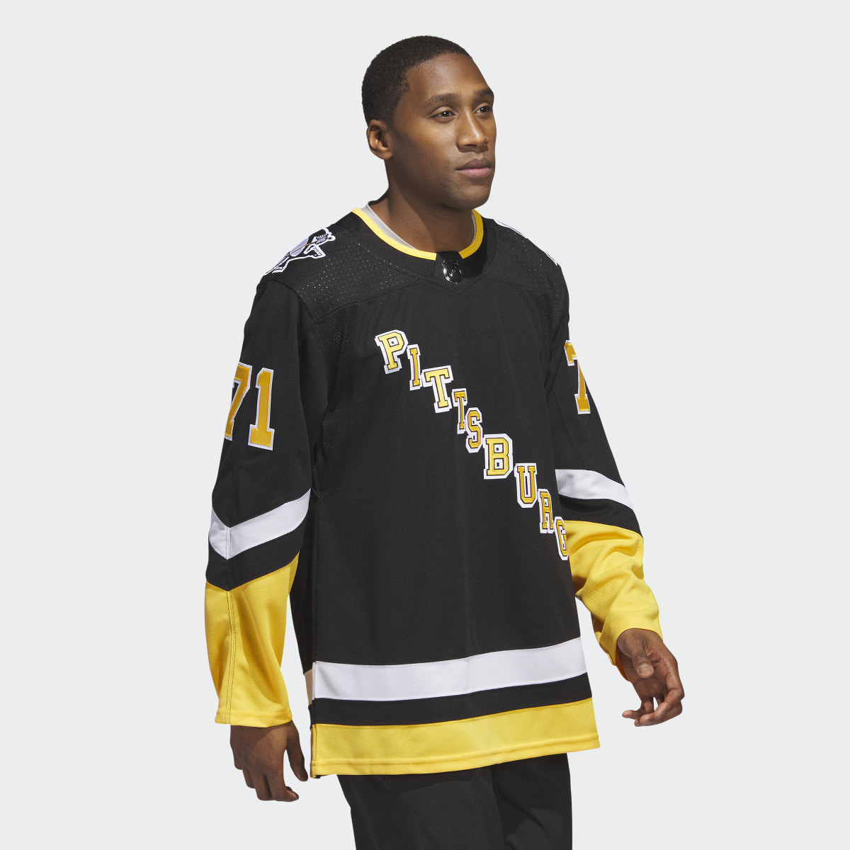 Adidas Penguins Malkin Jersey. 4