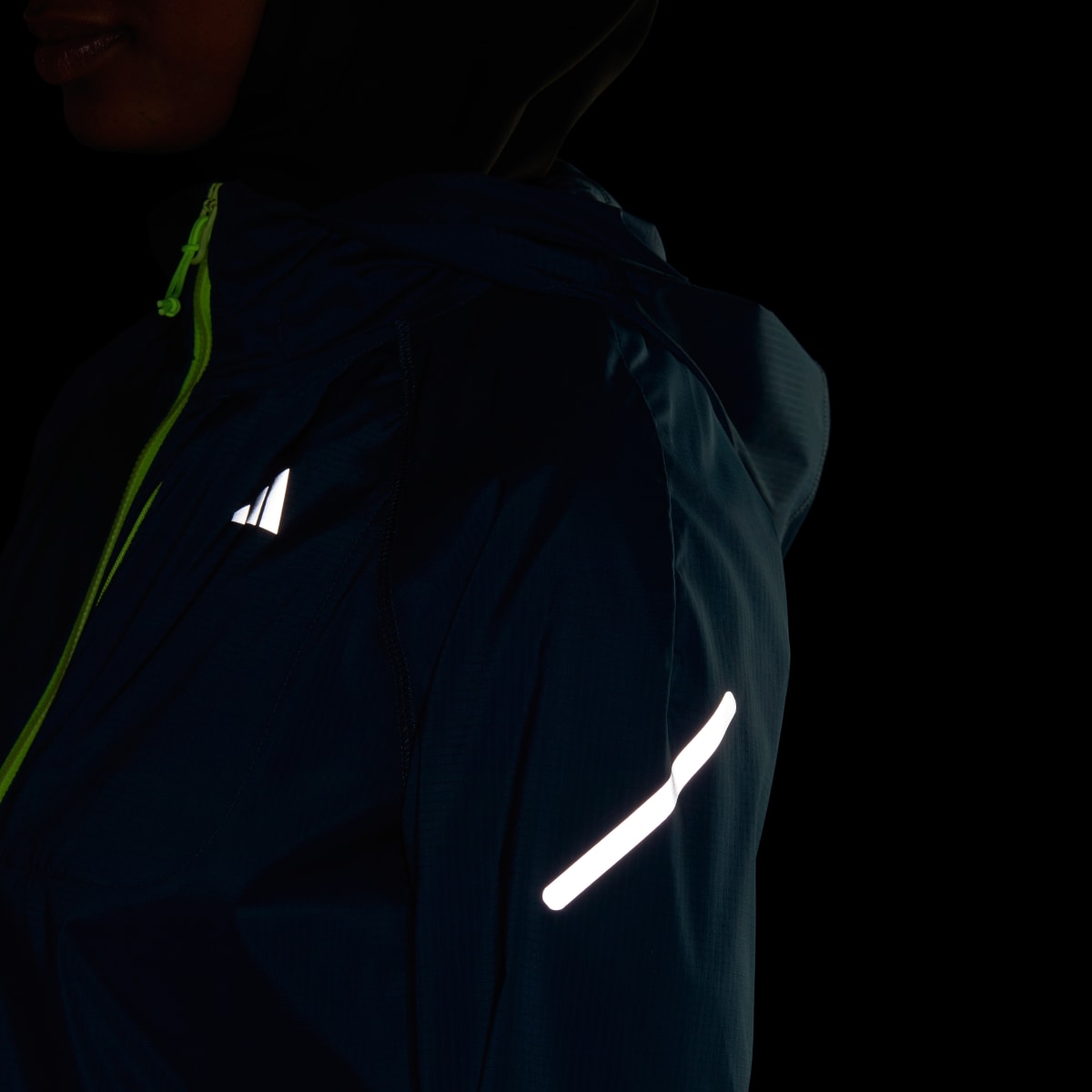 Adidas Fast Running Jacket. 7