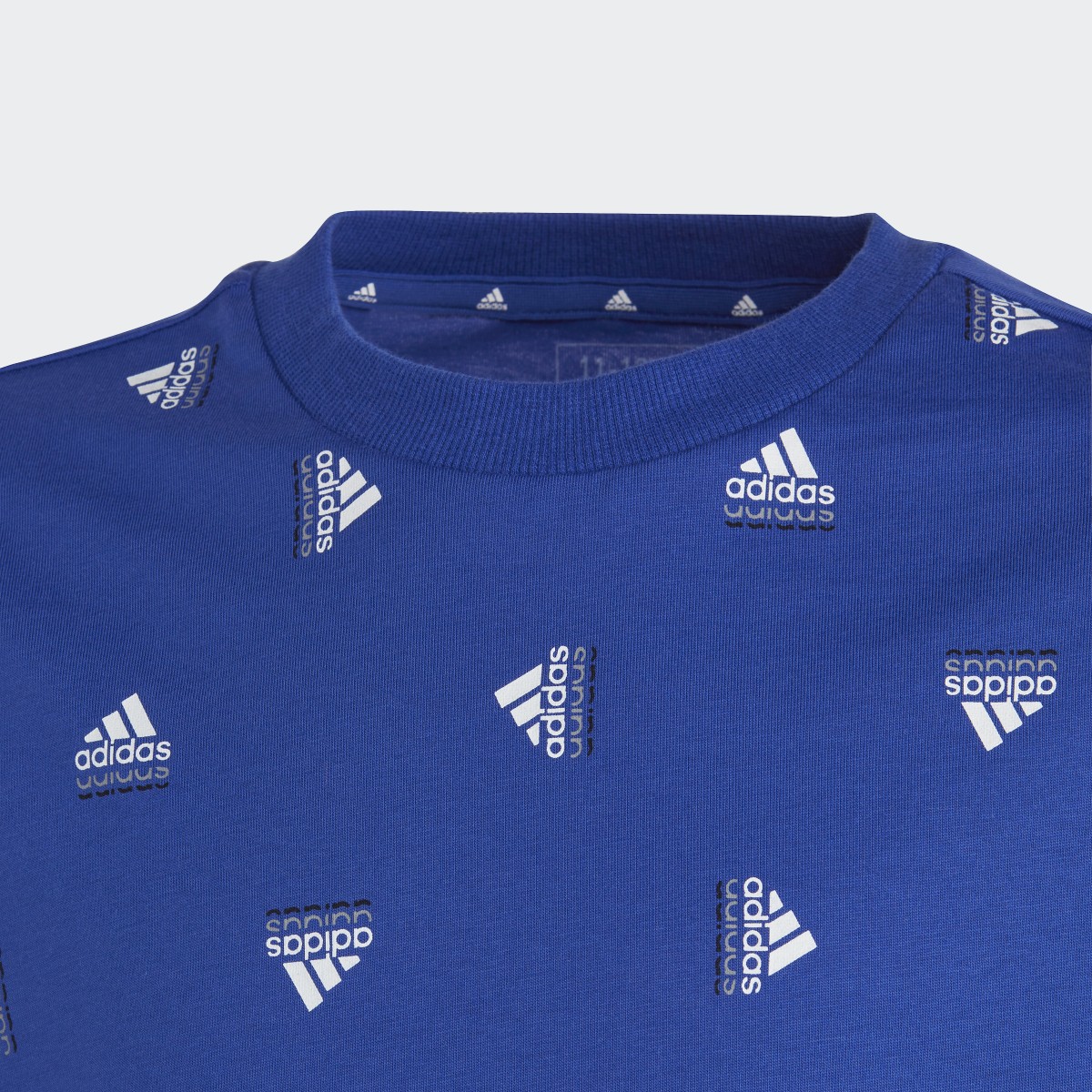 Adidas Playera Estampada Brand Love. 6