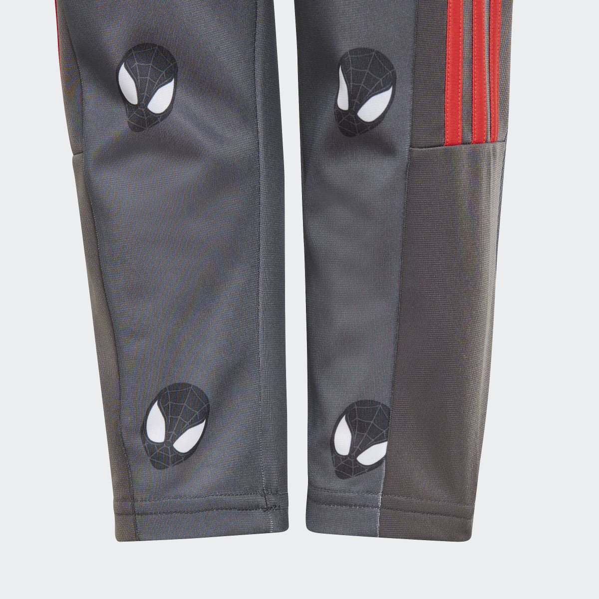 Adidas Spodnie adidas x Marvel Spider-Man. 5