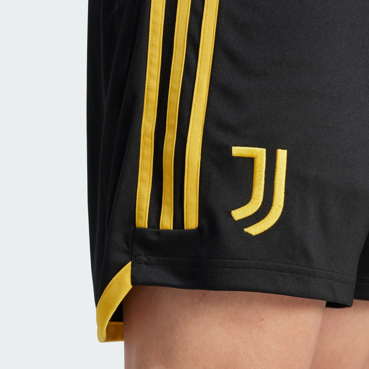 Adidas Calções Principais 23/24 da Juventus. 6