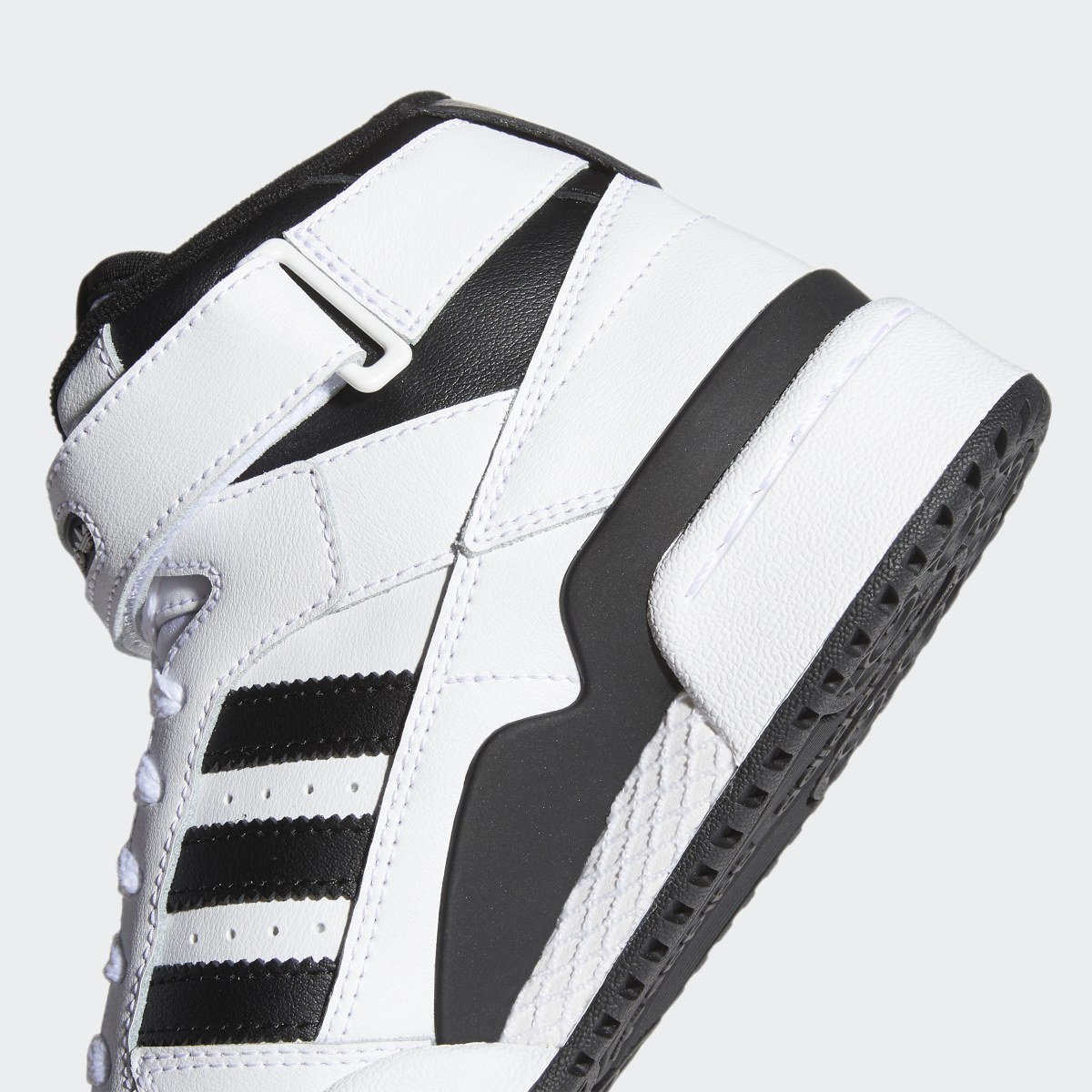 Adidas Chaussure Forum Mid. 9