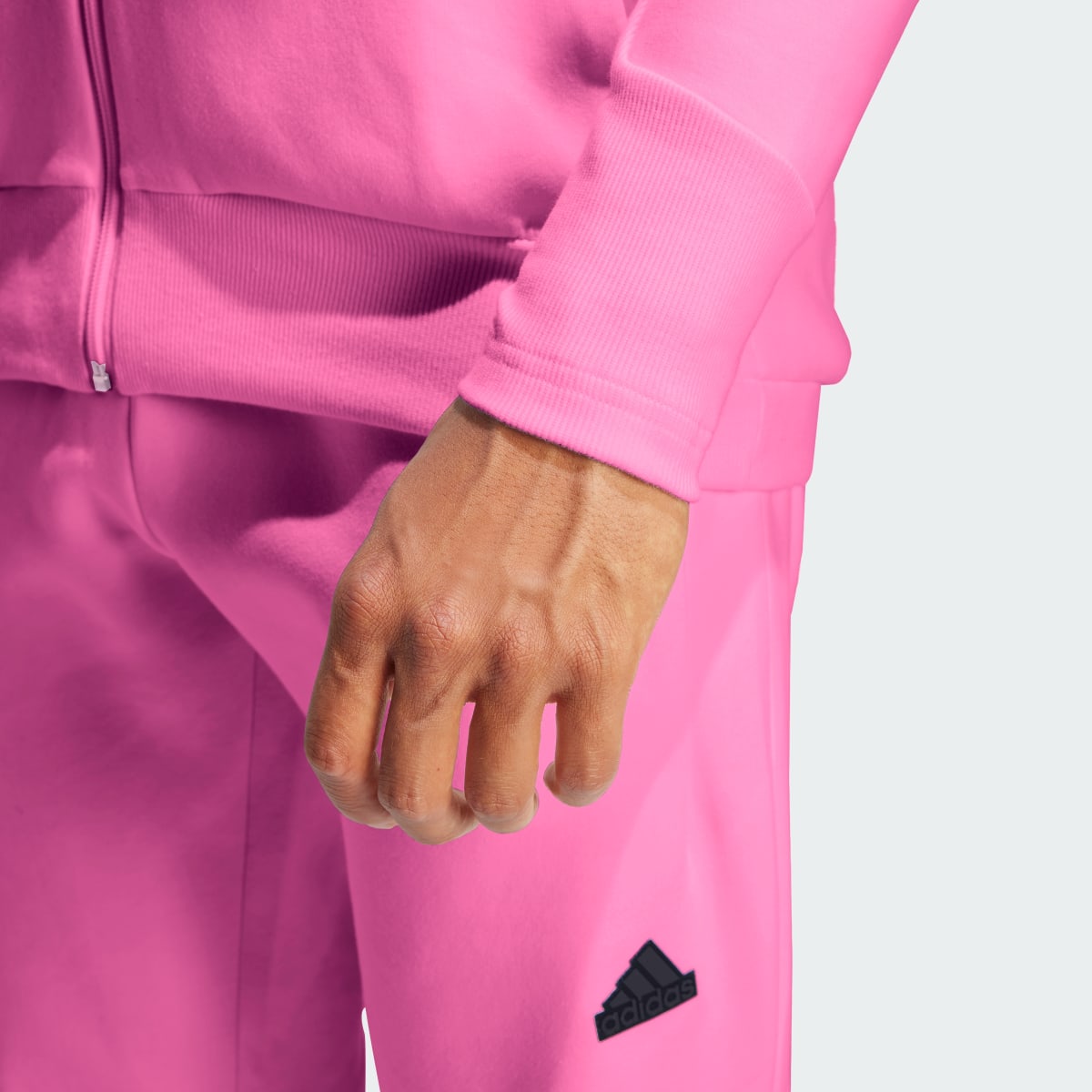 Adidas Veste de survêtement à capuche entièrement zippée Z.N.E. Premium. 7