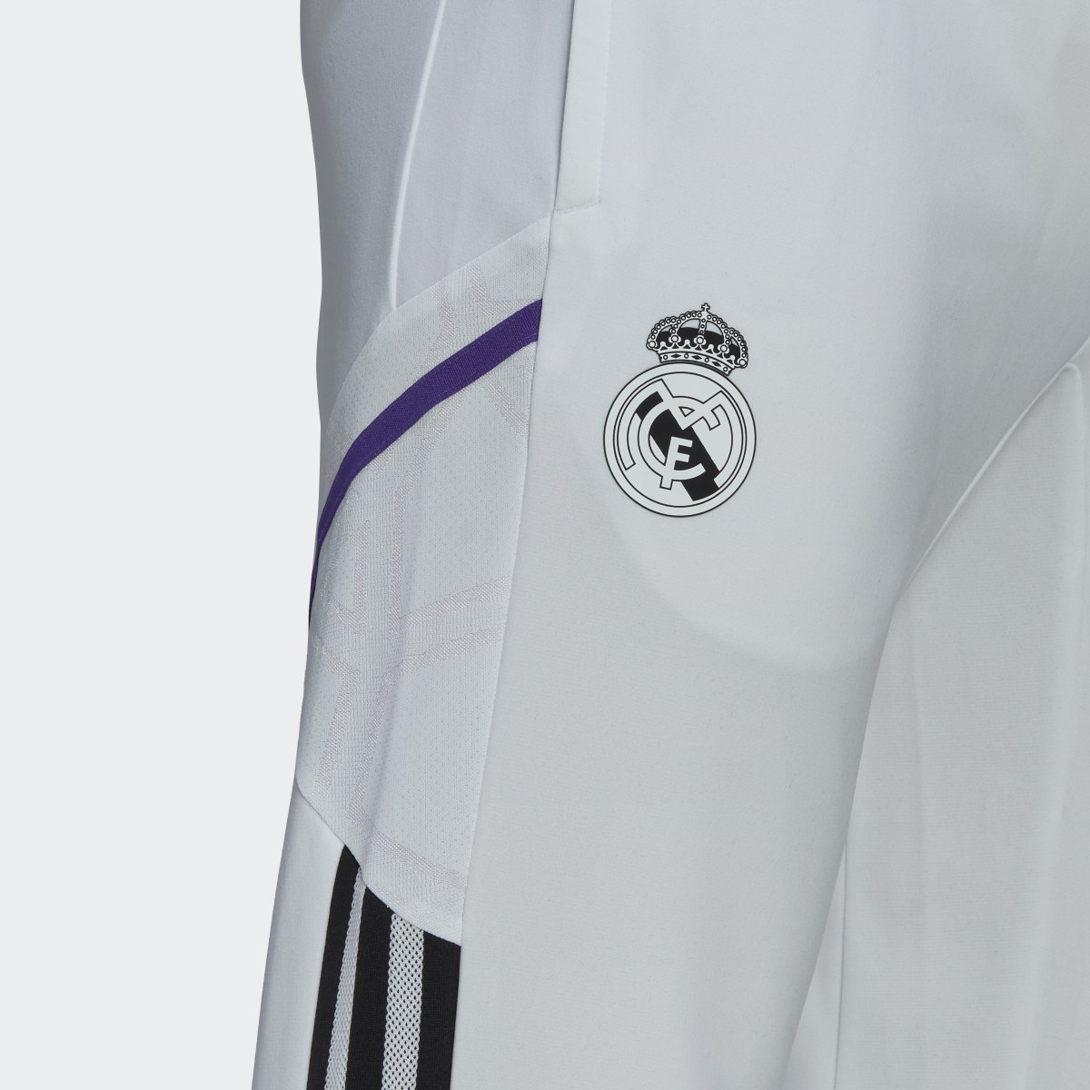 Adidas Real Madrid Condivo 22 Training Pants. 5