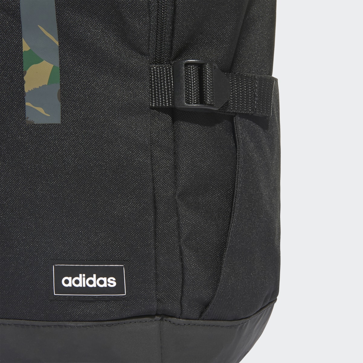 Adidas Classic Response Camouflage Backpack. 7