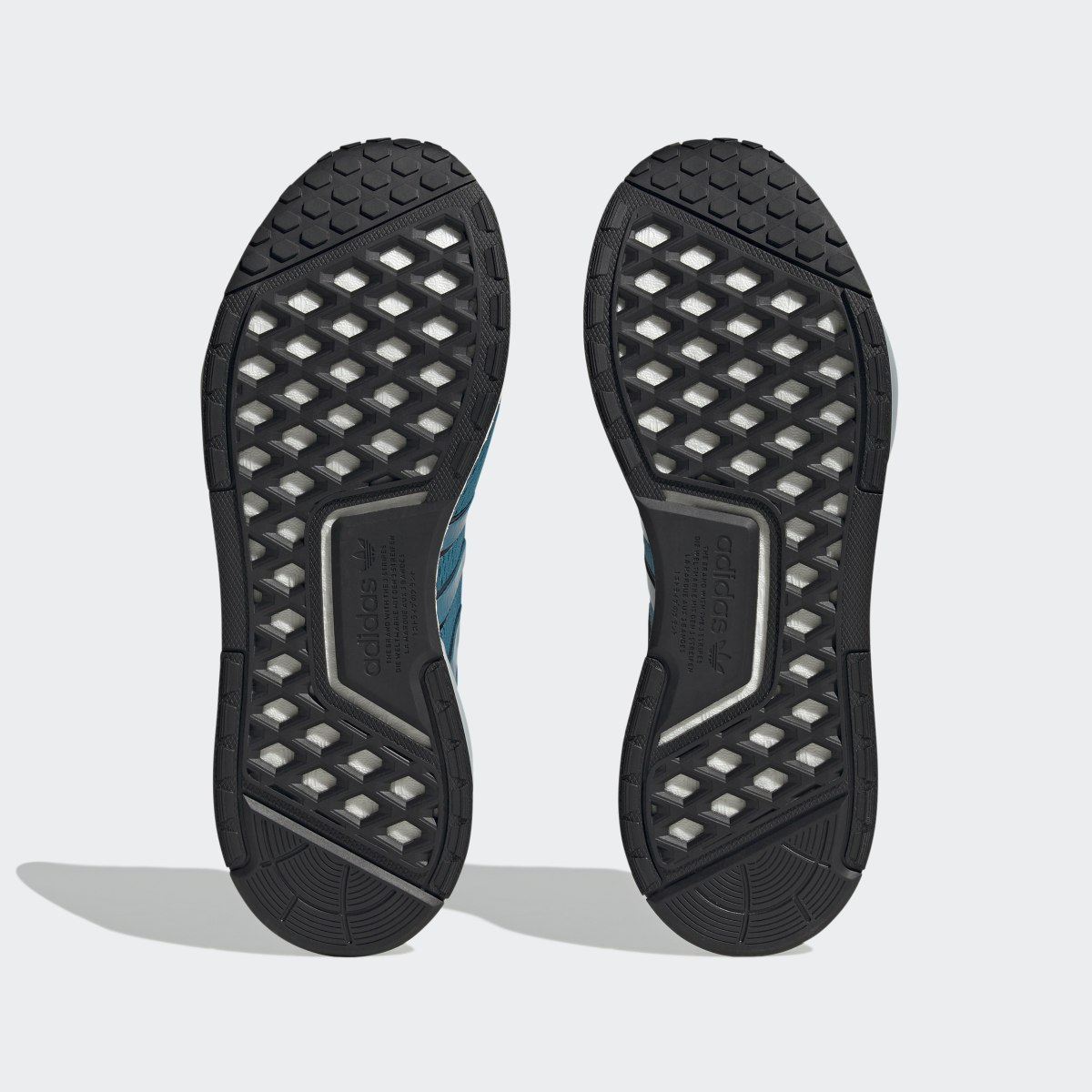 Adidas NMD_V3 Ayakkabı. 4