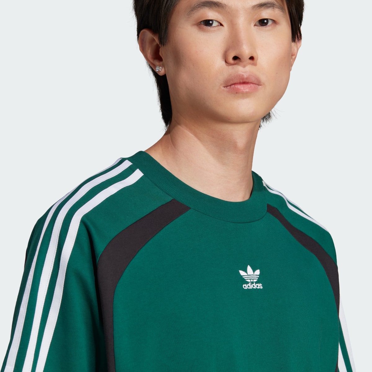 Adidas ADILENIUM OVERSIZED TEE. 5