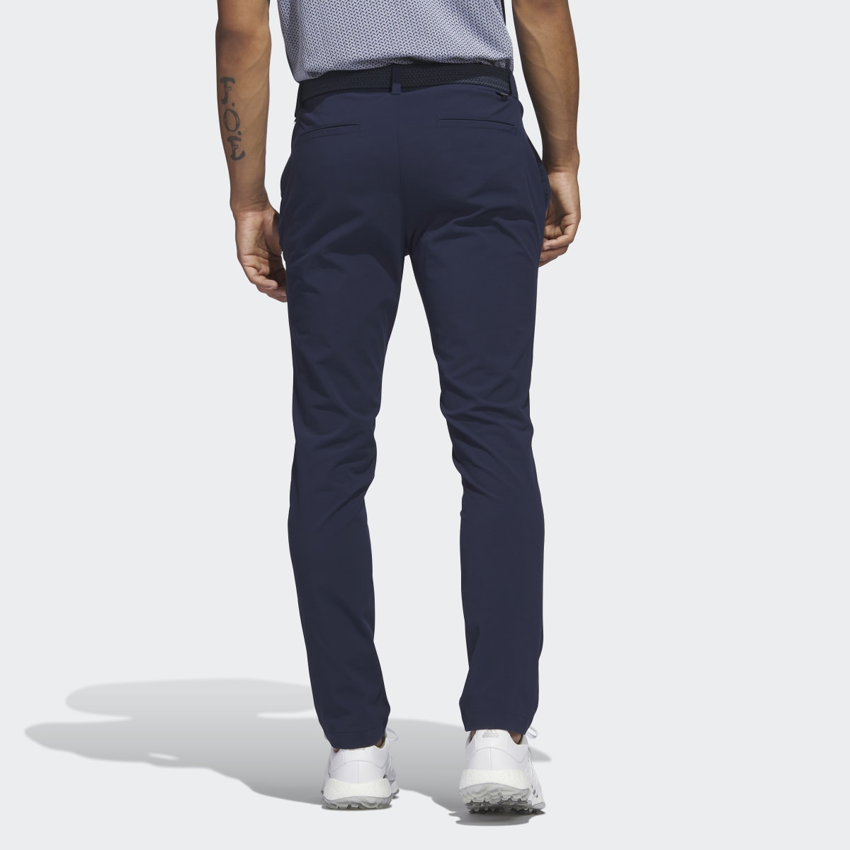 Adidas Pantalon de golf en nylon coupe fuselée Ultimate365 Tour. 4