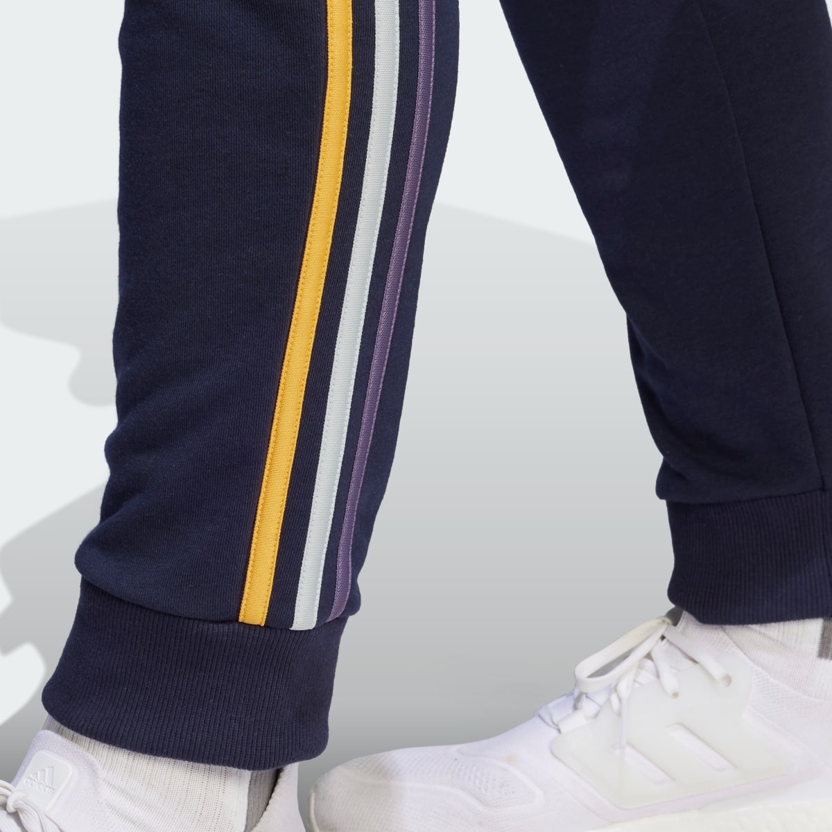 Adidas Pantalon de survêtement Real Madrid. 6