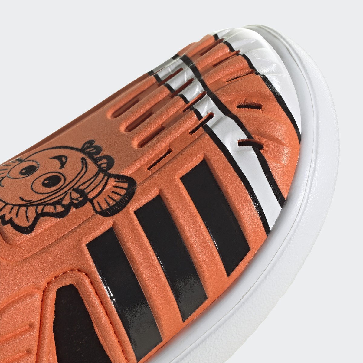 Adidas Sandalias Finding Nemo Closed Toe Summer. 9