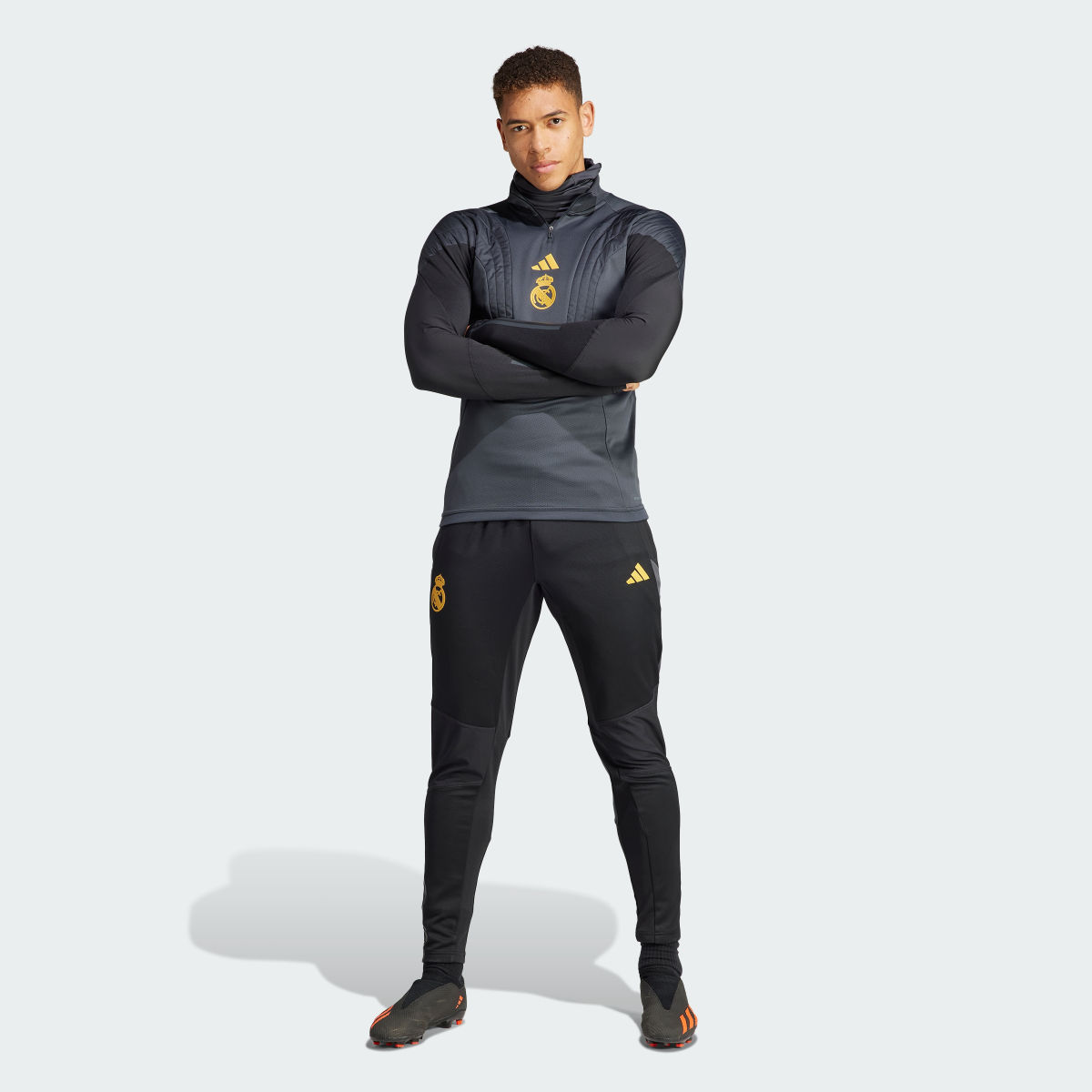 Adidas Real Madrid Tiro 23 Winterized Tracksuit Bottoms. 5