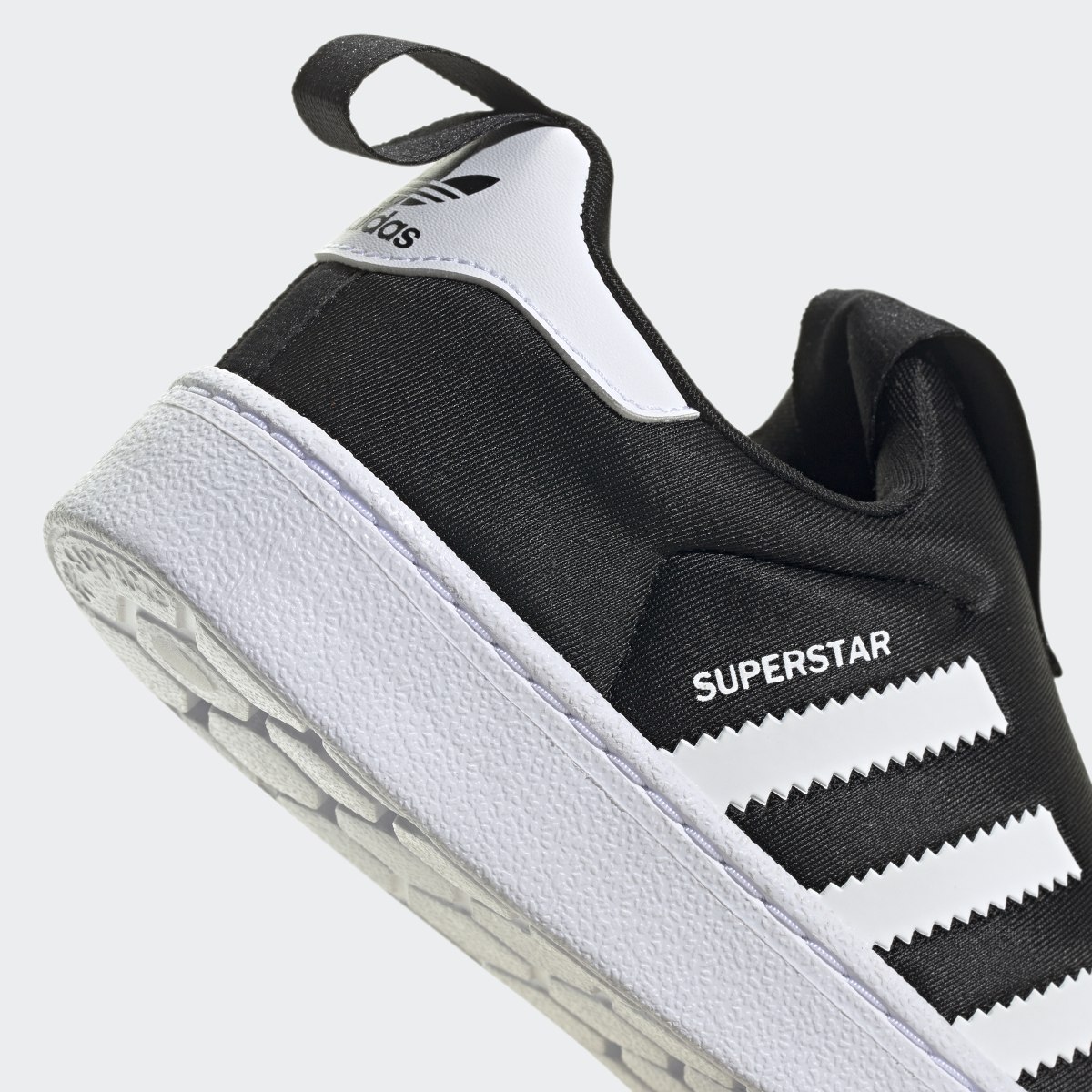 Adidas Chaussure Superstar 360. 10