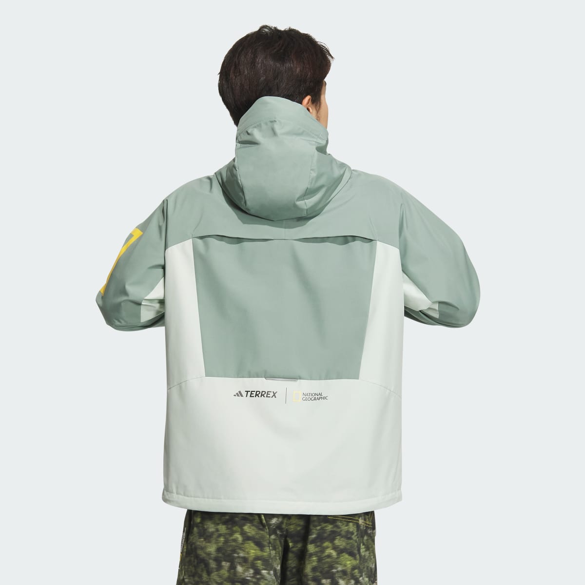 Adidas National Geographic WINDSTOPPER® Jacket. 7