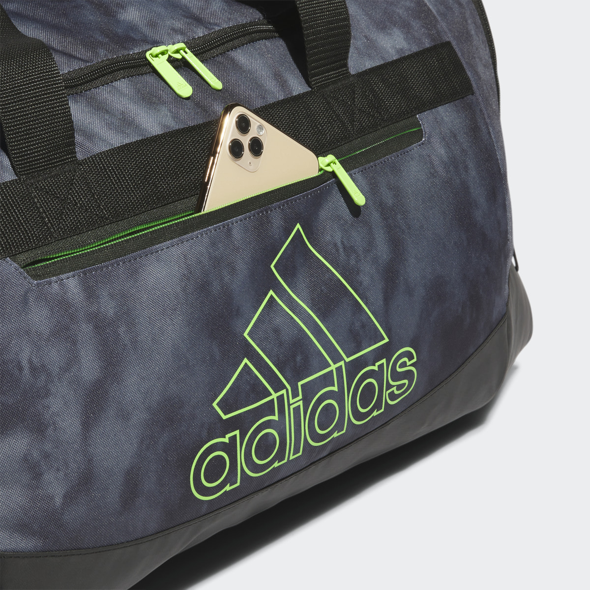 Adidas Defender IV Medium Duffel. 7