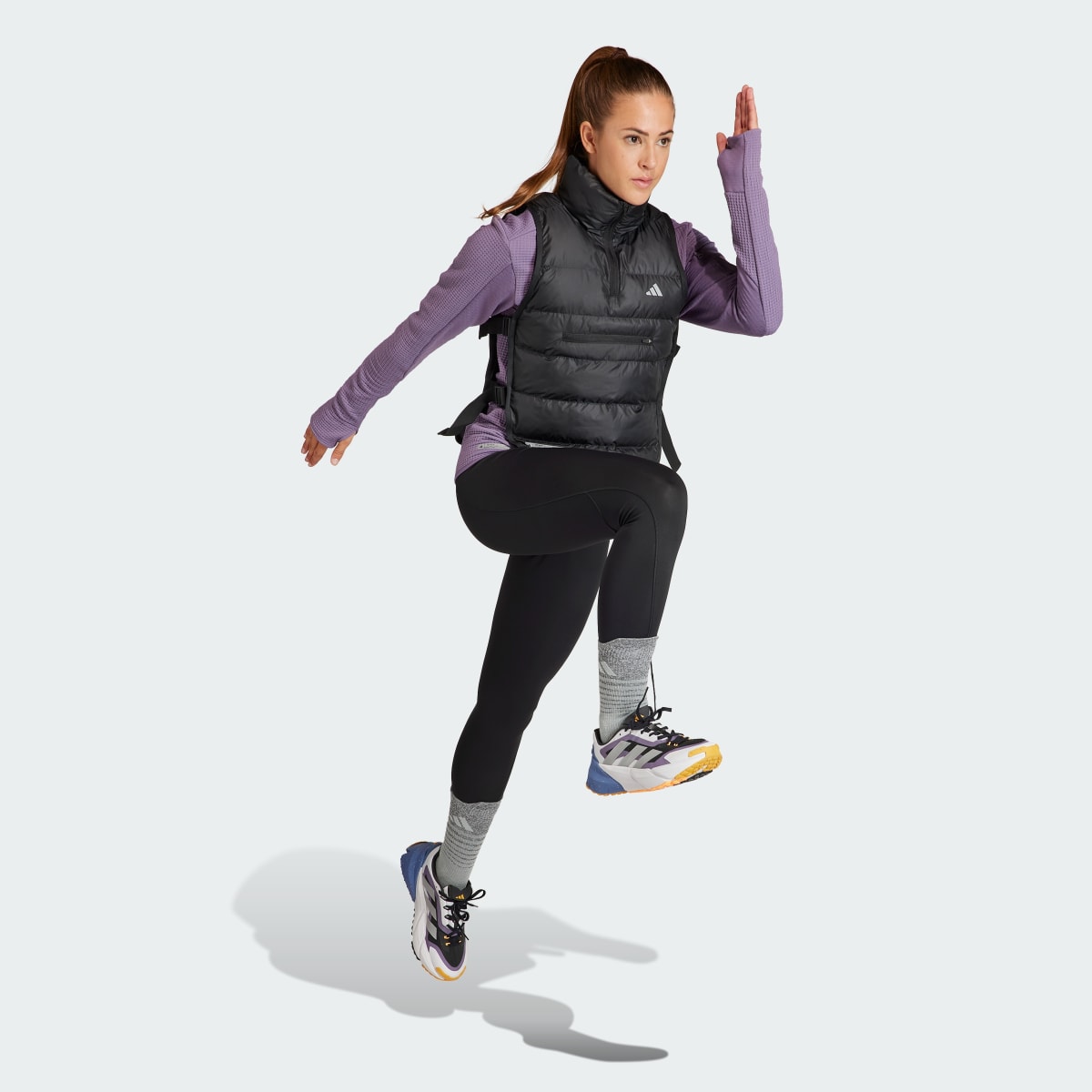 Adidas Ultimate Running Conquer the Elements Body Warmer Vest. 4
