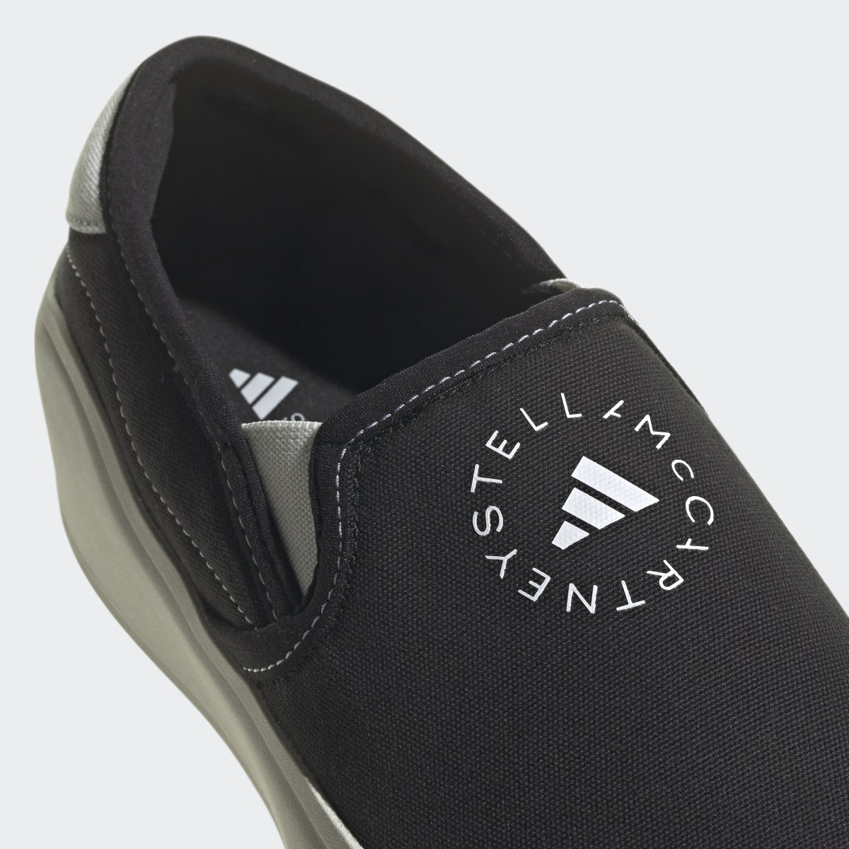 Adidas Zapatilla adidas by Stella McCartney Court Slip-On. 9