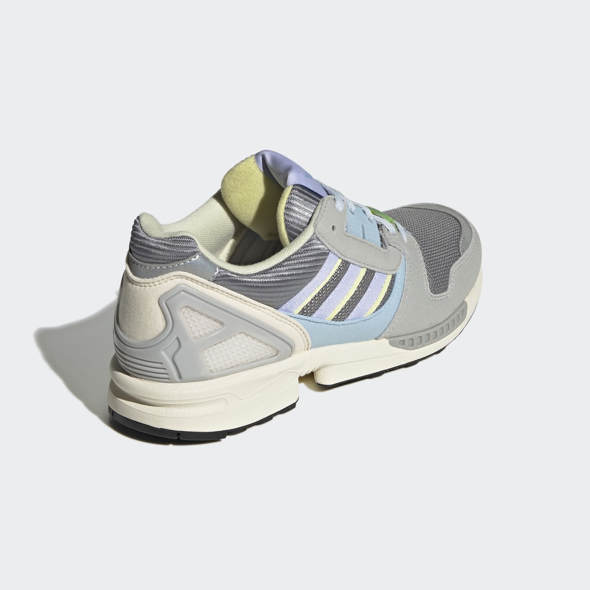 Adidas Sapatilhas ZX 8000. 6