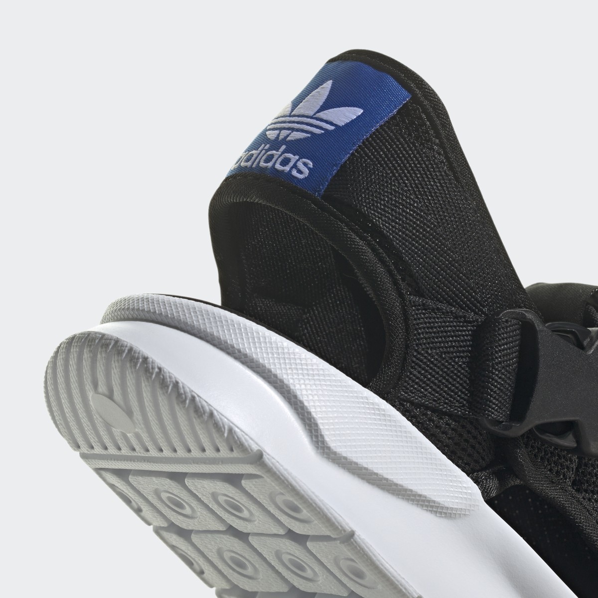 Adidas 360 3.0 Sandalet. 9