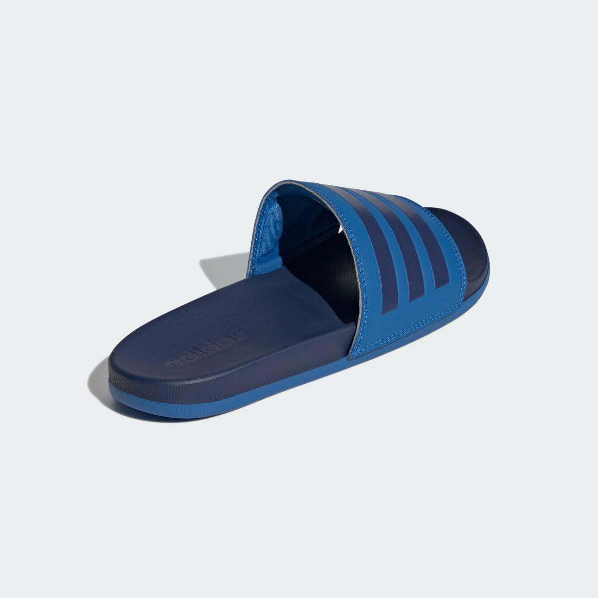 Adidas Chancla Adilette Comfort. 6