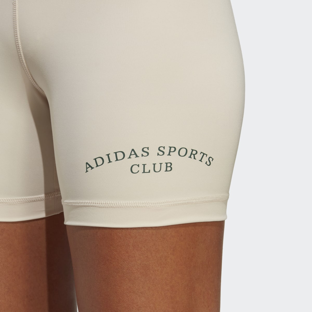 Adidas Sports Club High-Waist kurze Leggings. 5