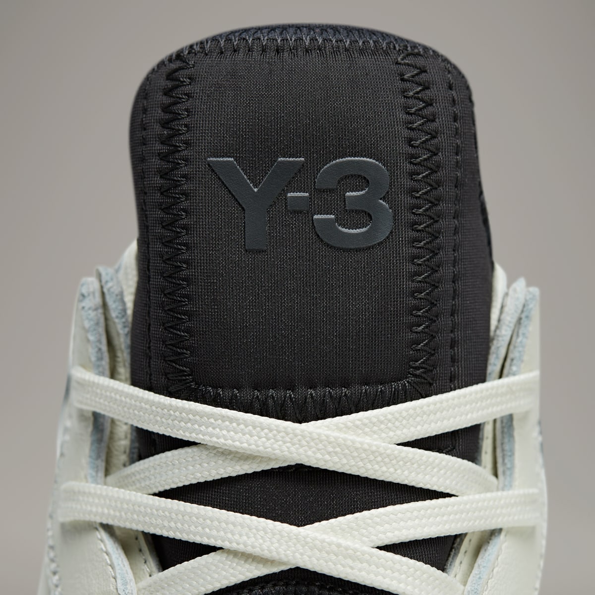 Adidas Kaiwa Y-3. 11