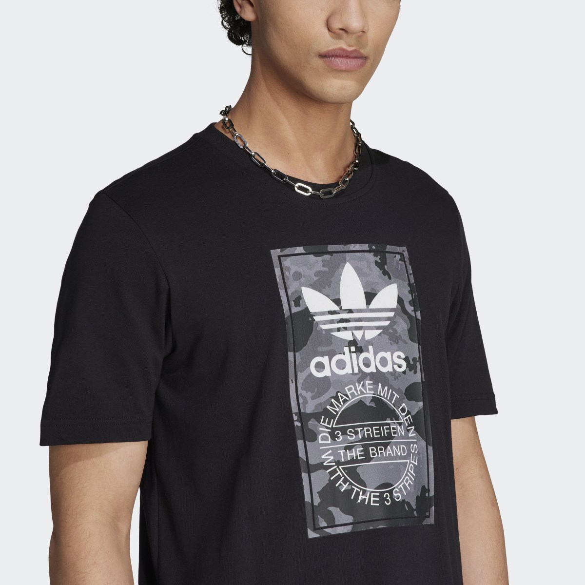 Adidas Playera Estampada Camo Tongue Label. 6