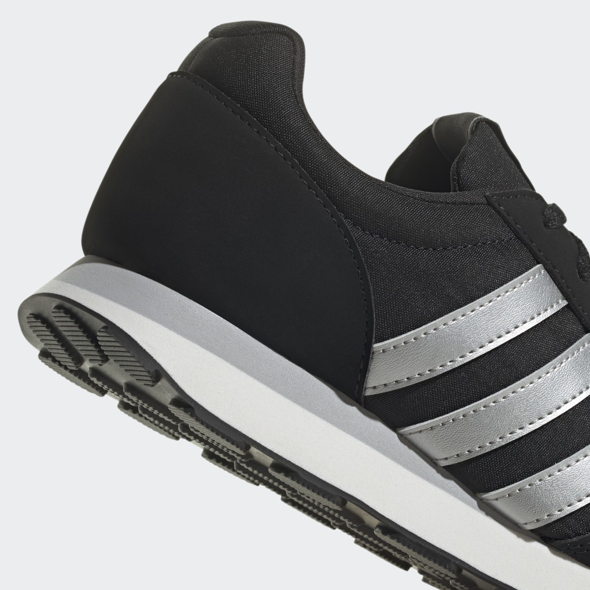 Adidas RUN 60s 3.0 SHOES. 9