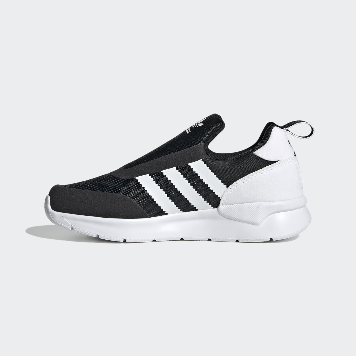 Adidas Chaussure ZX 360. 7