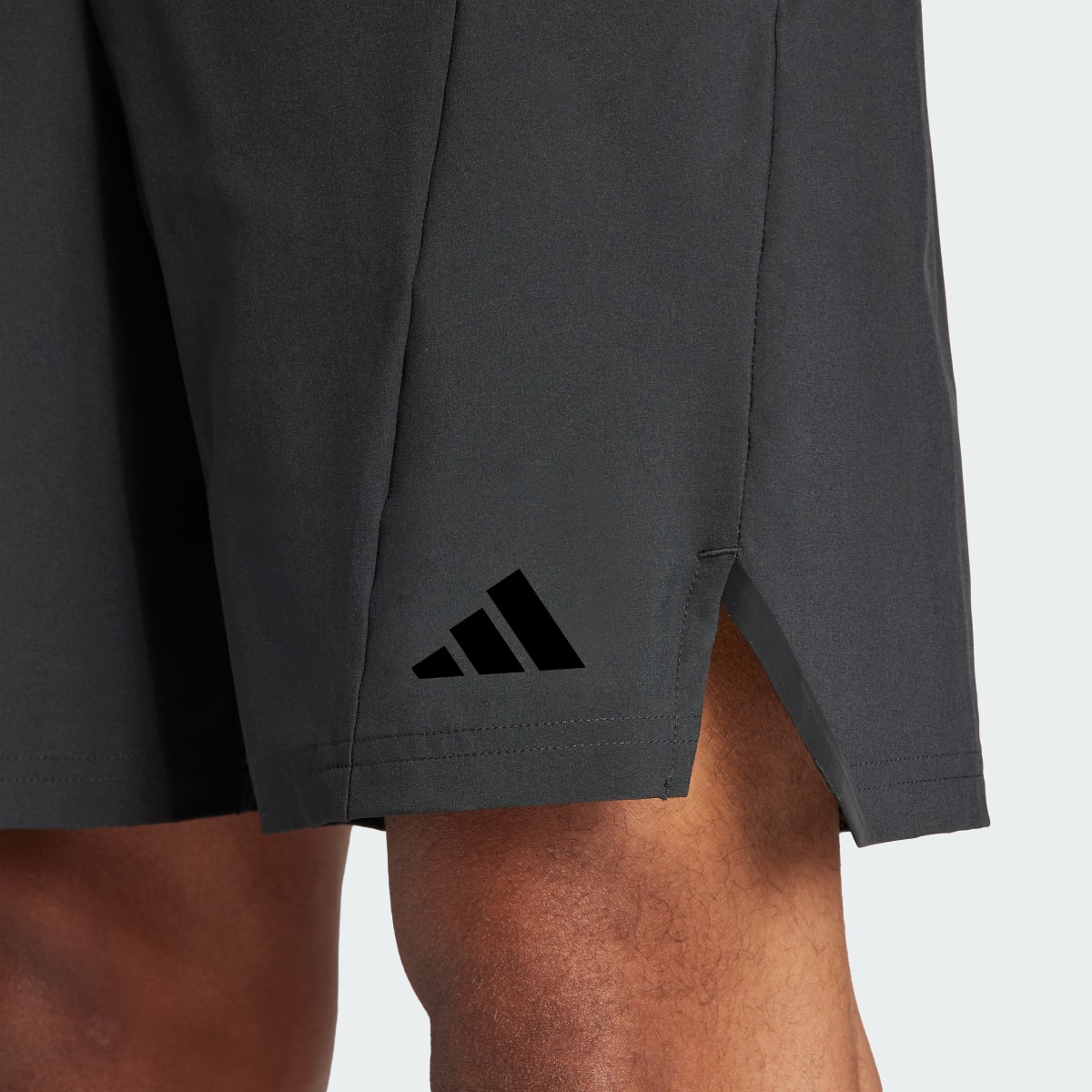 Adidas Pantalón corto Designed for Training Workout. 4