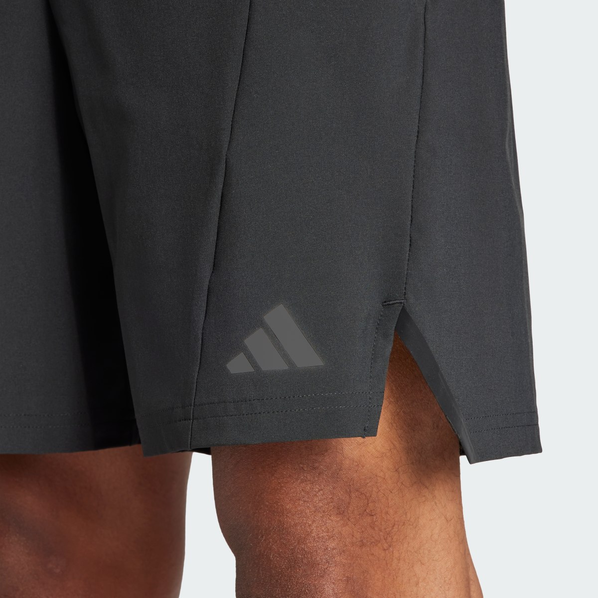 Adidas Pantalón corto Designed for Training Workout. 4