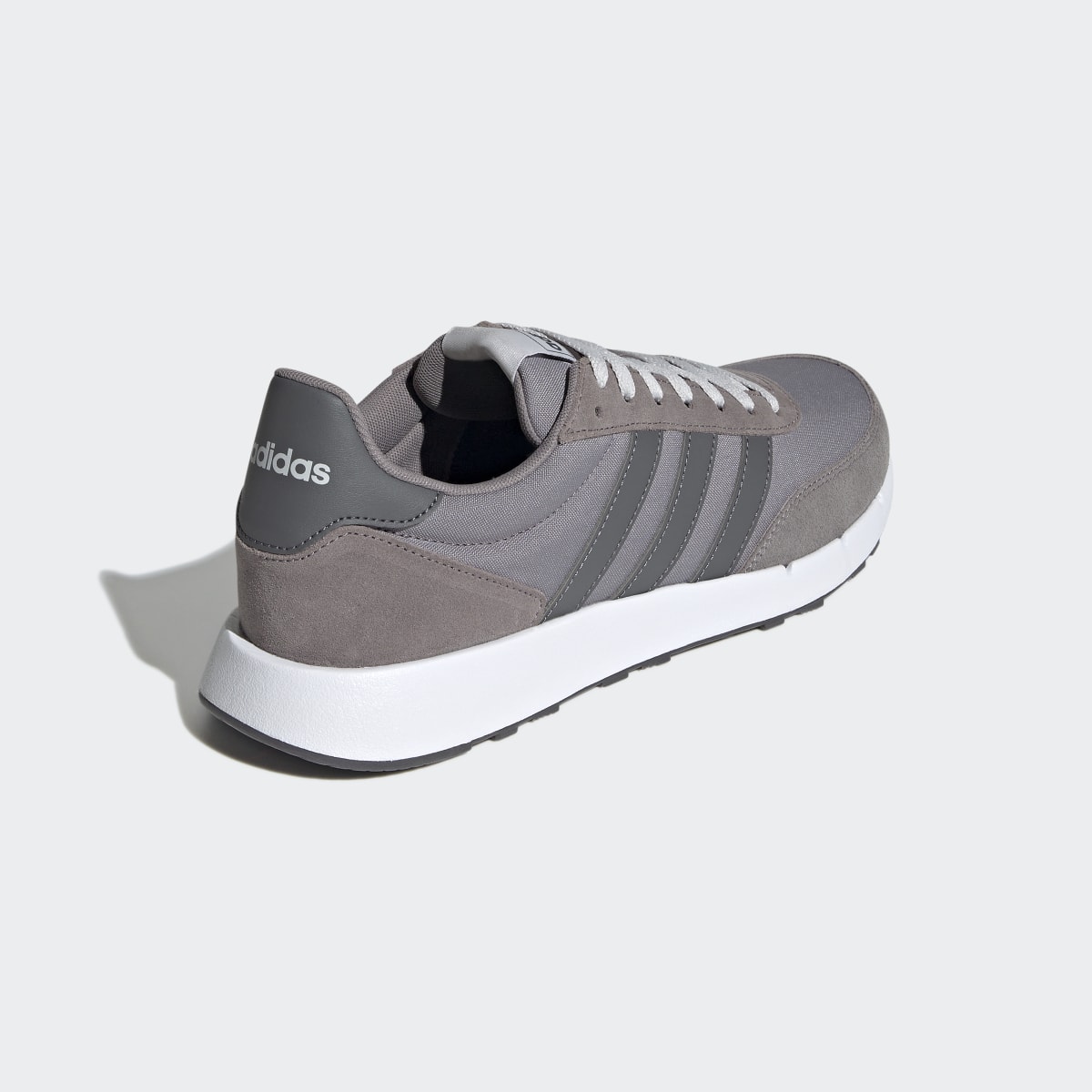 Adidas Tenis Run 60s 2.0. 6