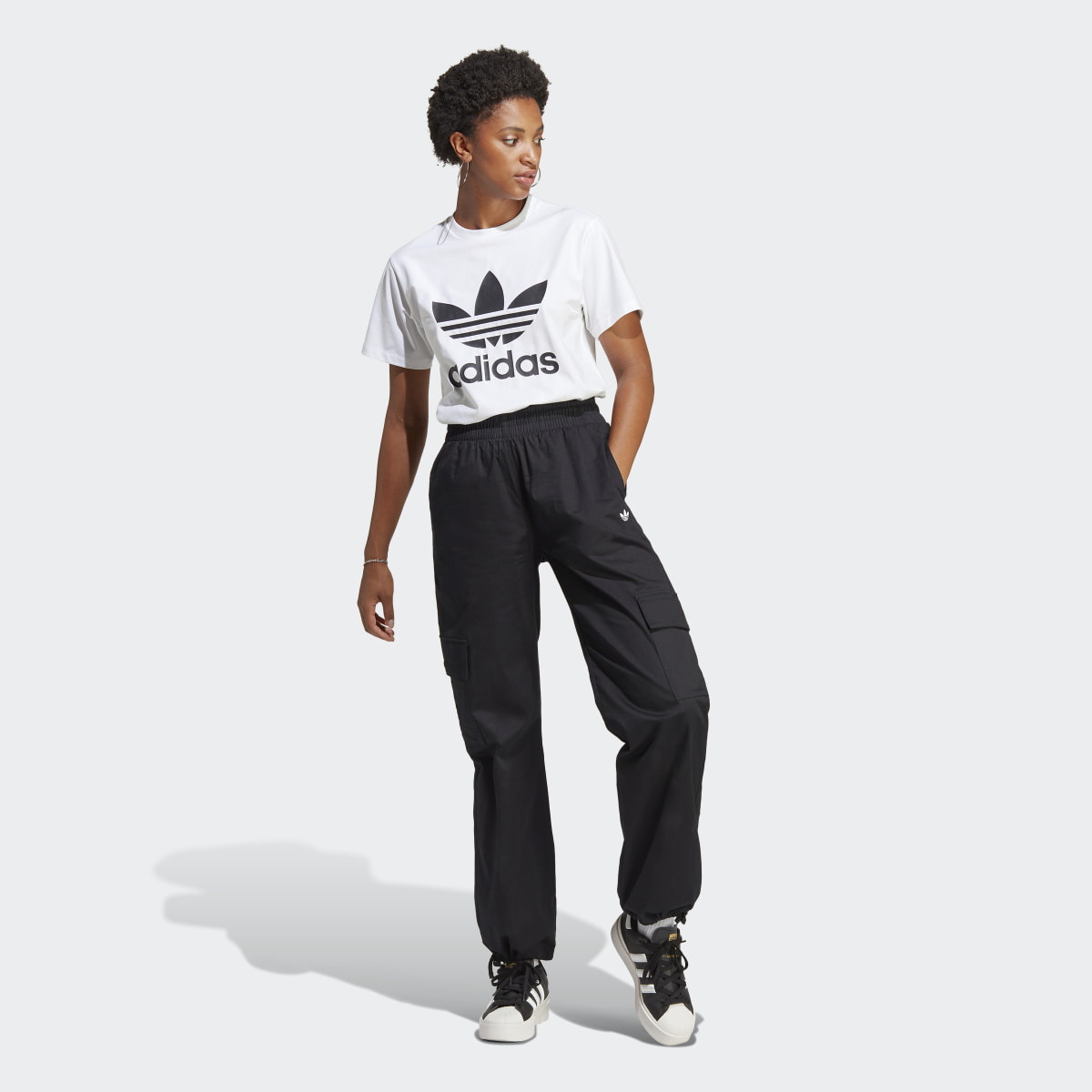 Adidas Adicolor Classics Trefoil T-Shirt. 4