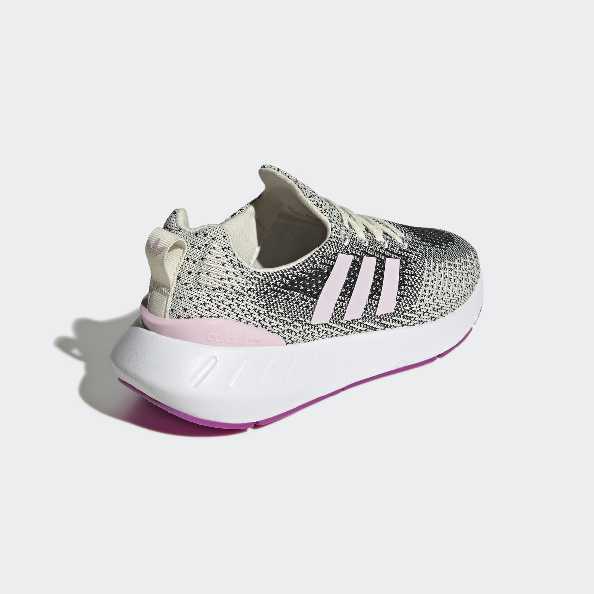 Adidas Chaussure Swift Run 22. 6