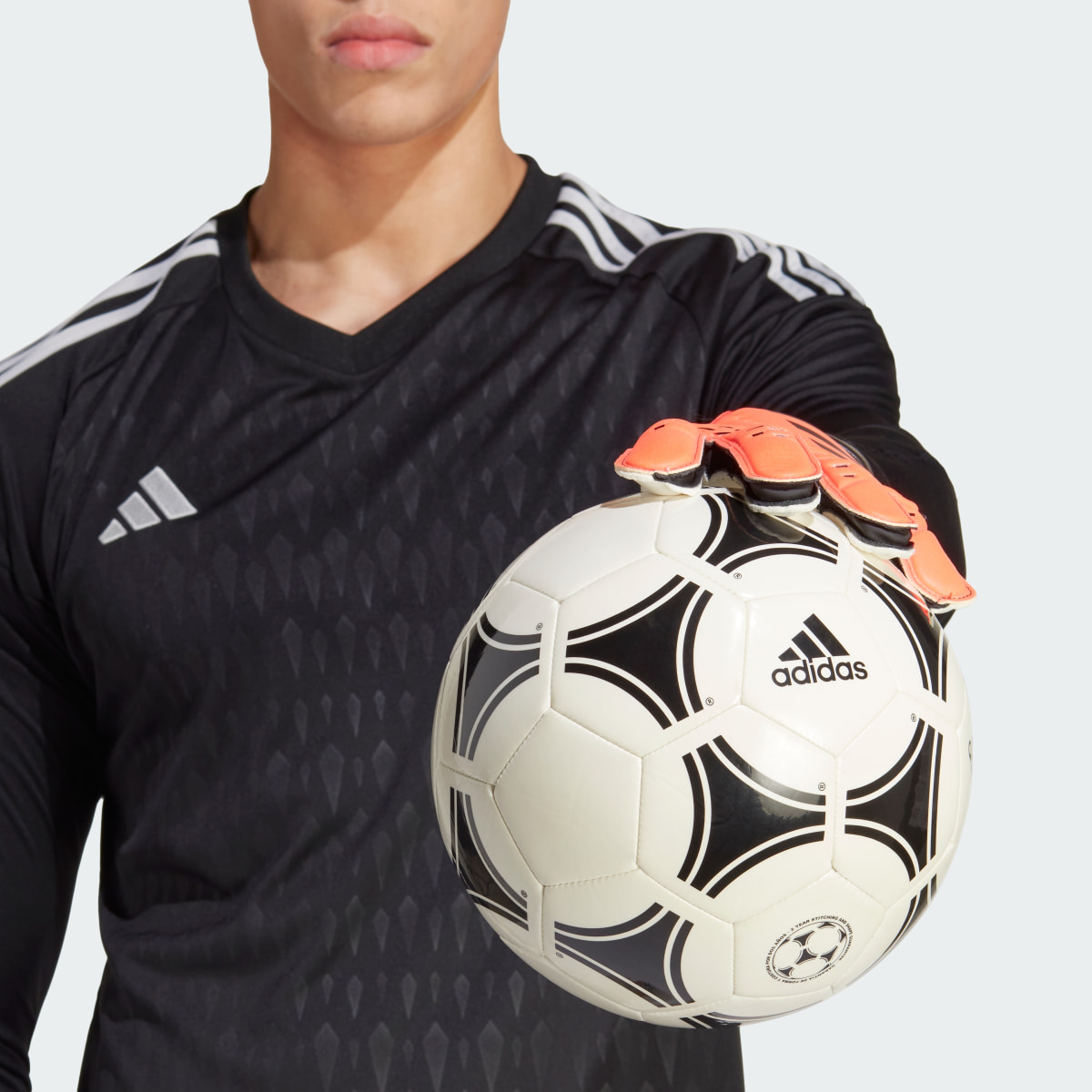 Adidas Predator Training Gloves. 7